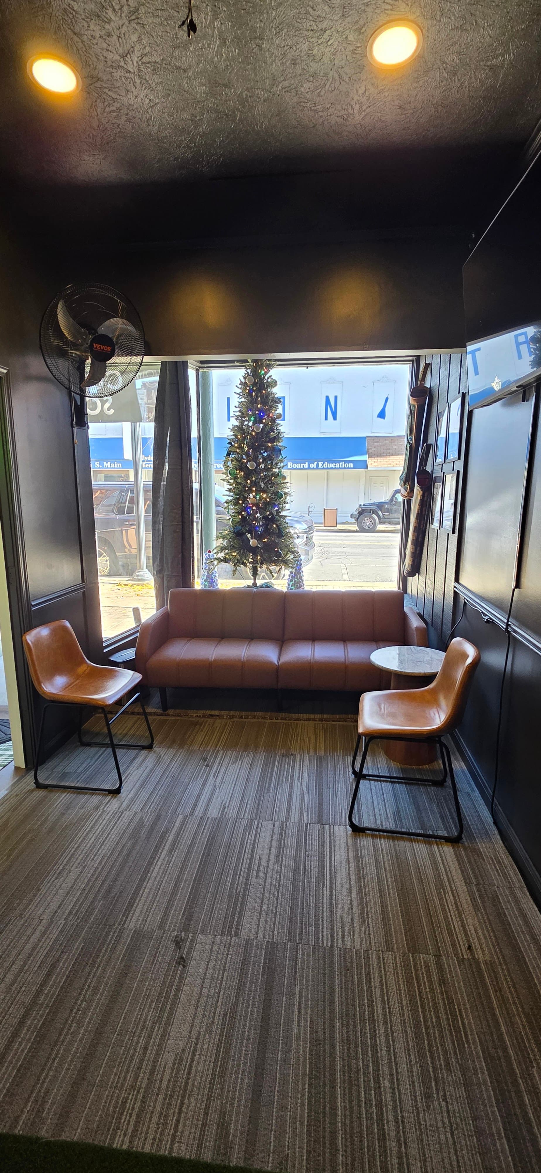 The 19th hole at Clyde Ohio - Image 1