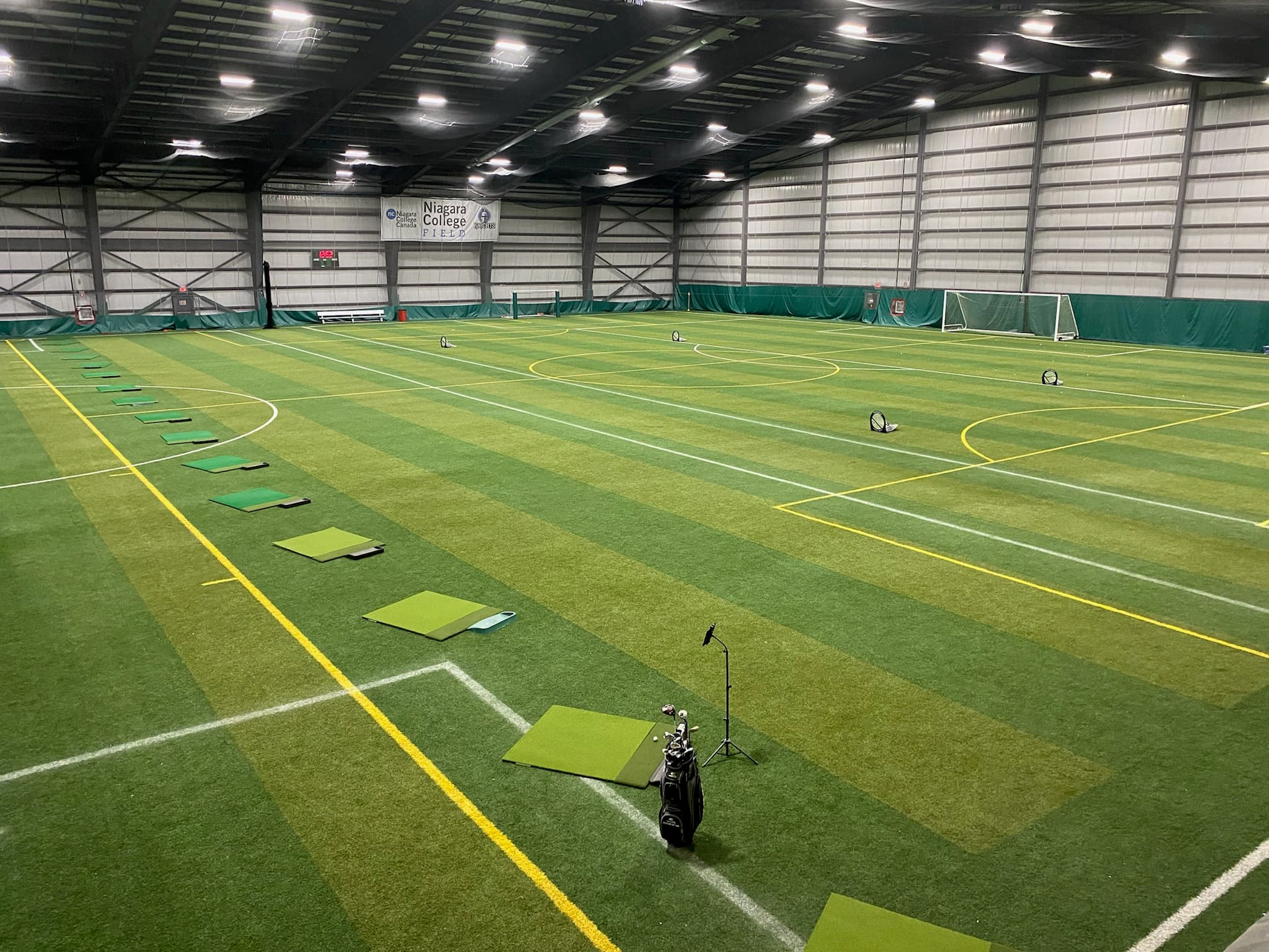 ALLSPORTS SIMULATED Eatery & Bar - Image 2