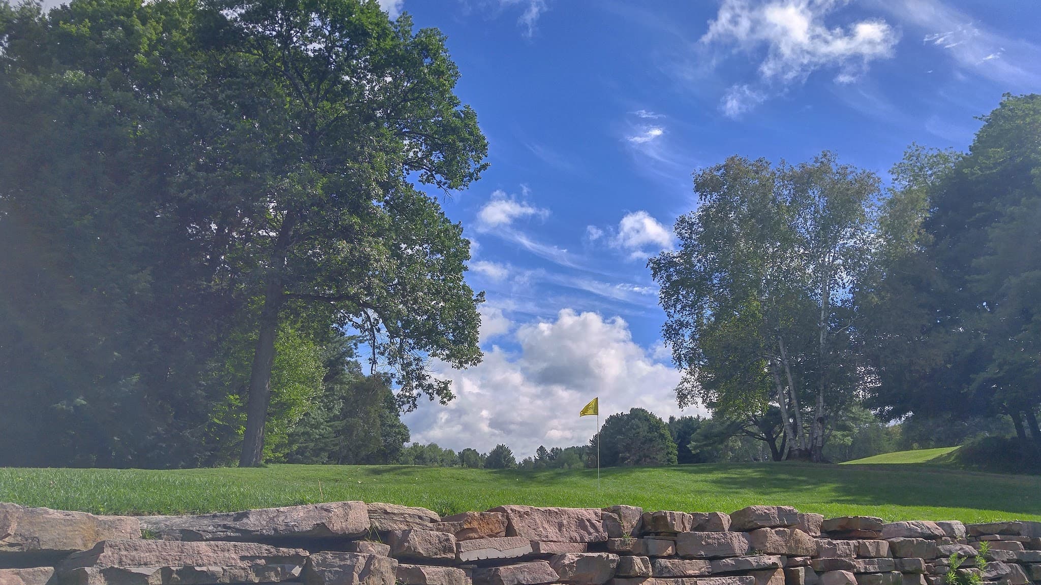 Lake St George Golf Club - Image 1