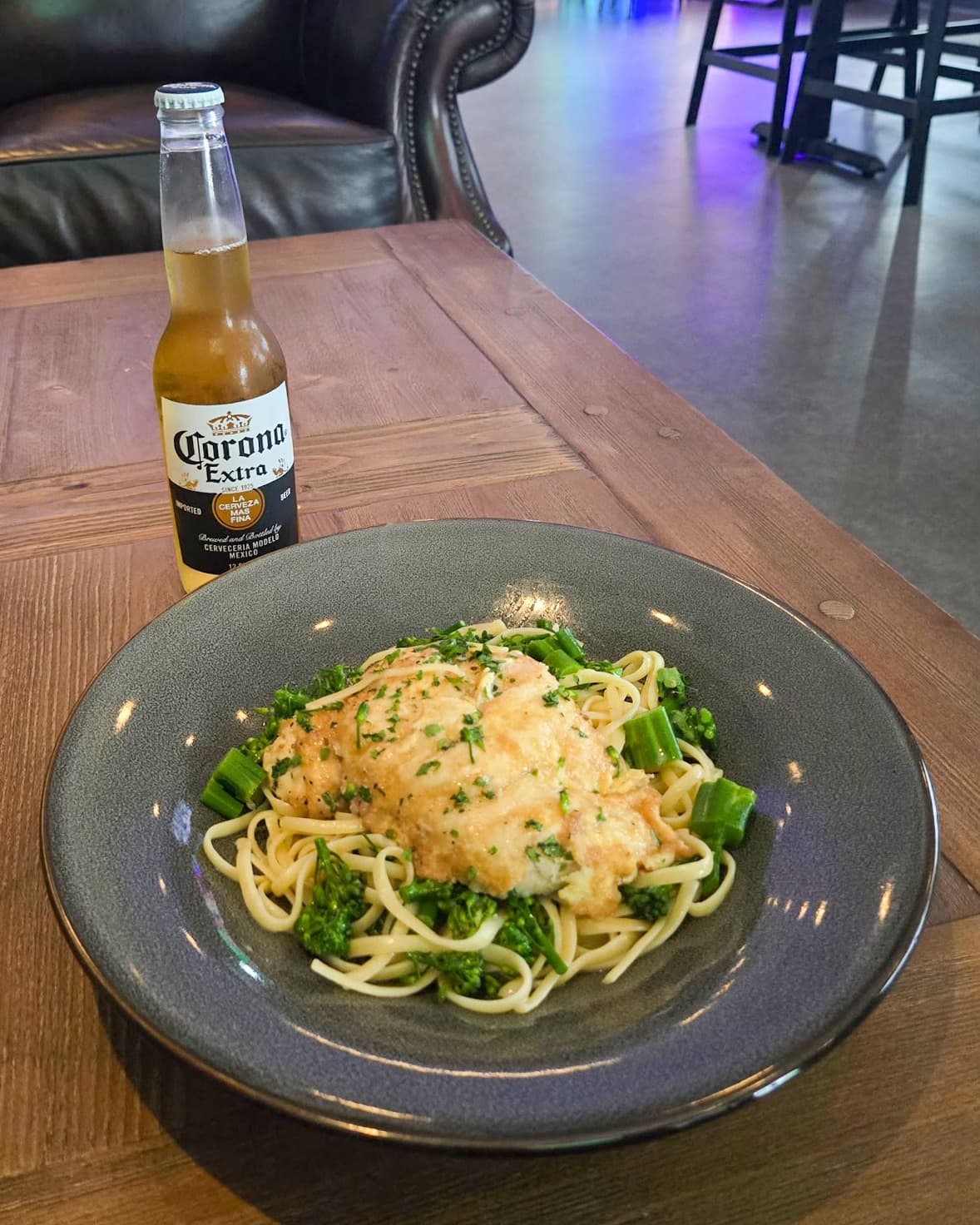 Hackers Bar & Grille - Image 10