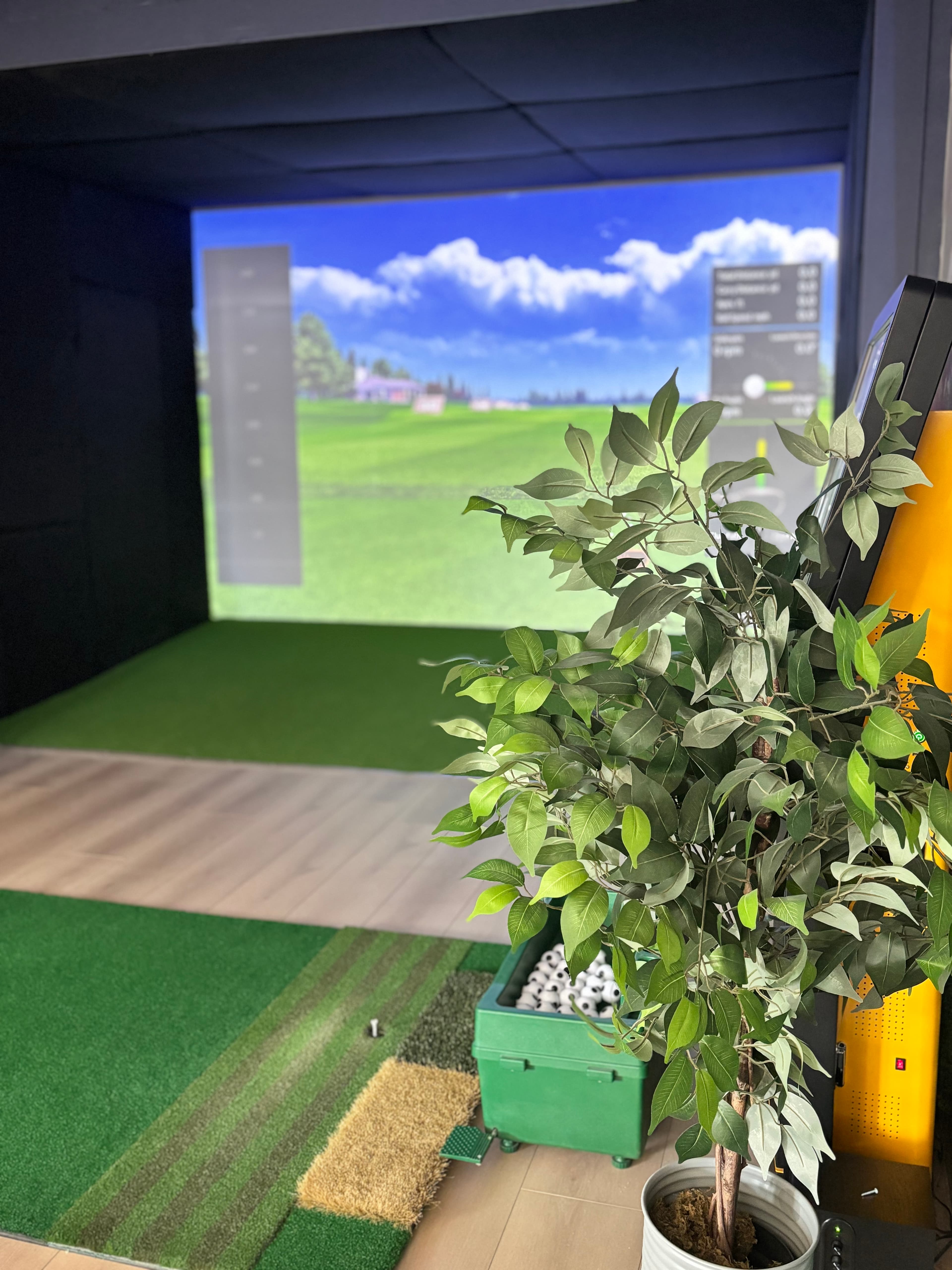 19TH HOLE CLUBHOUSE - Image 8