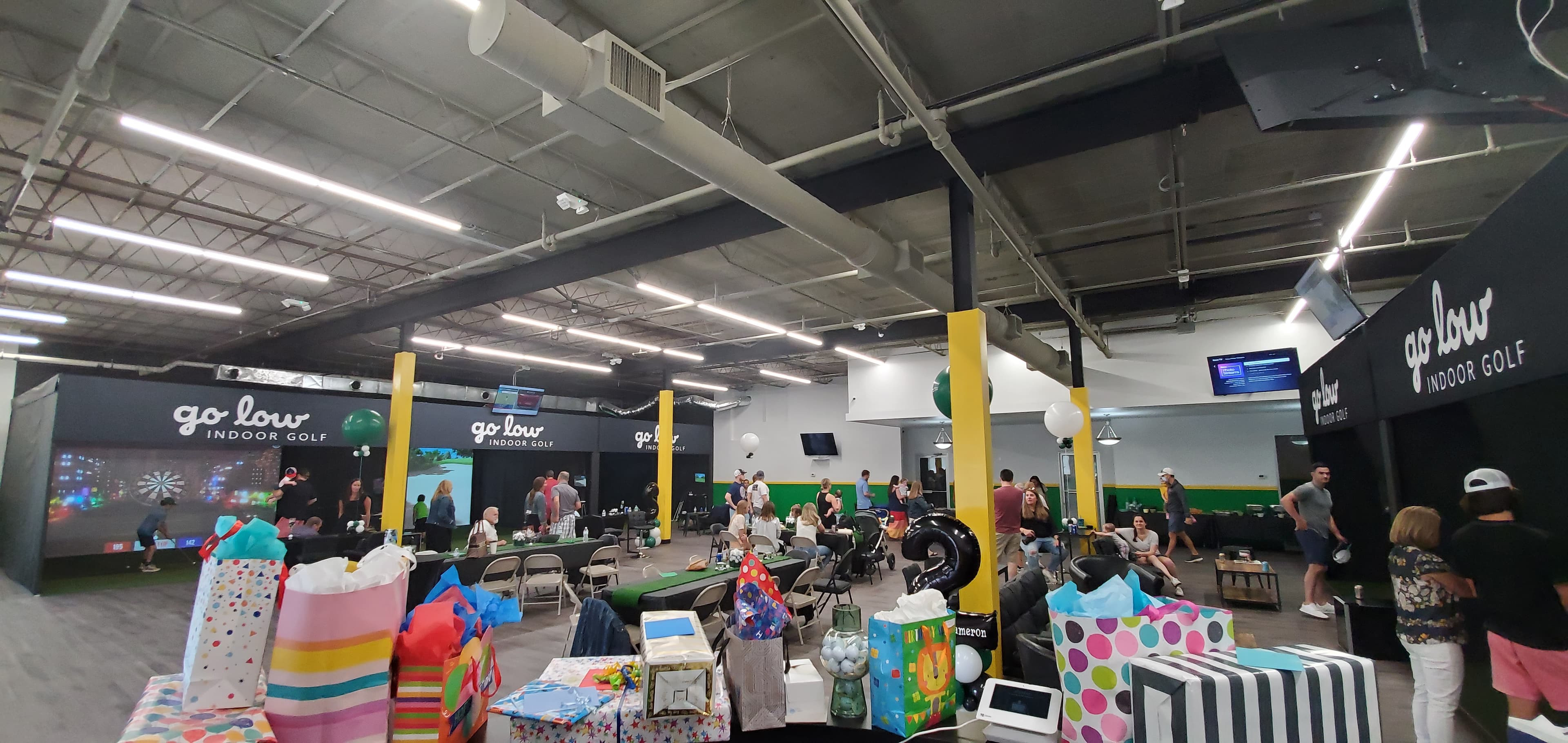 Go Low Indoor Golf - Image 2