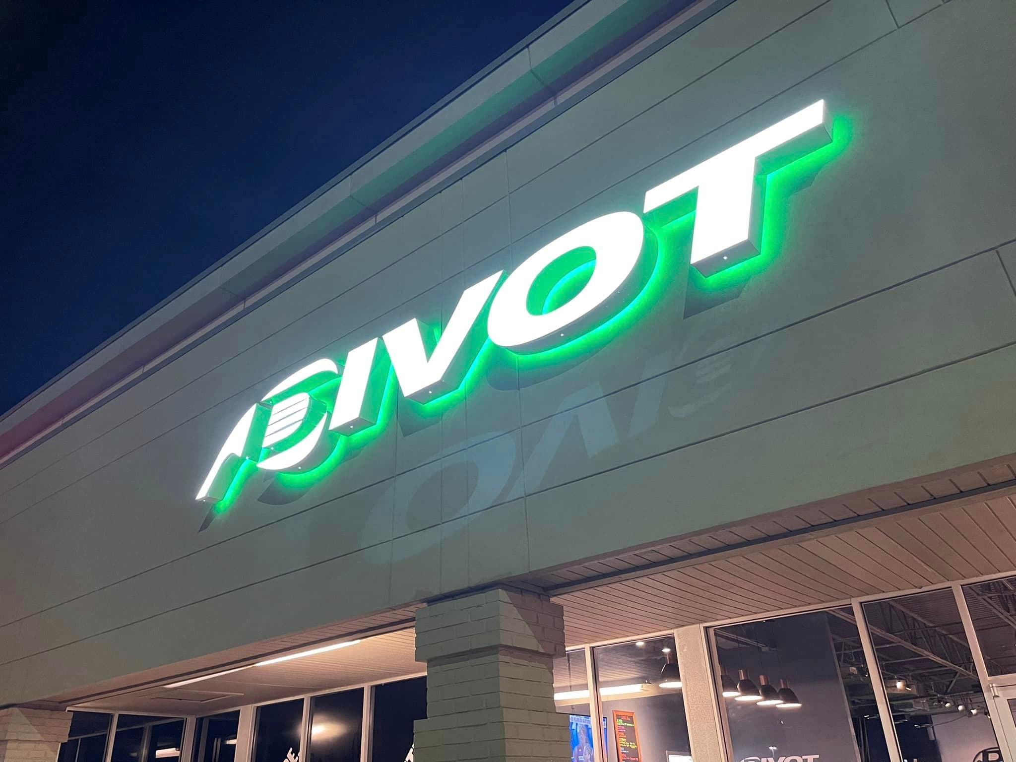 Divot Golf Factory - Image 2