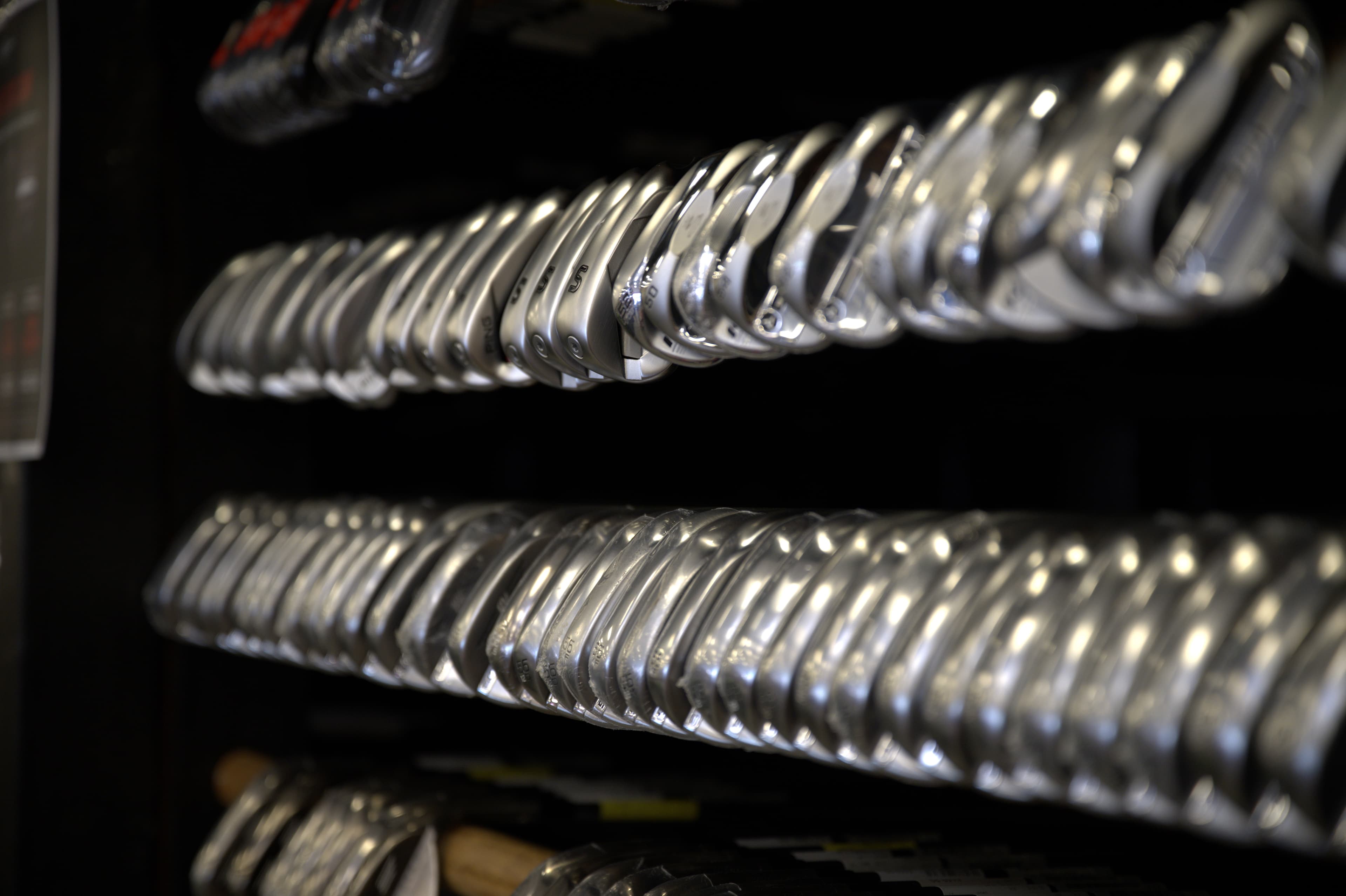 Roger Dunn Golf Hawaii - Image 1