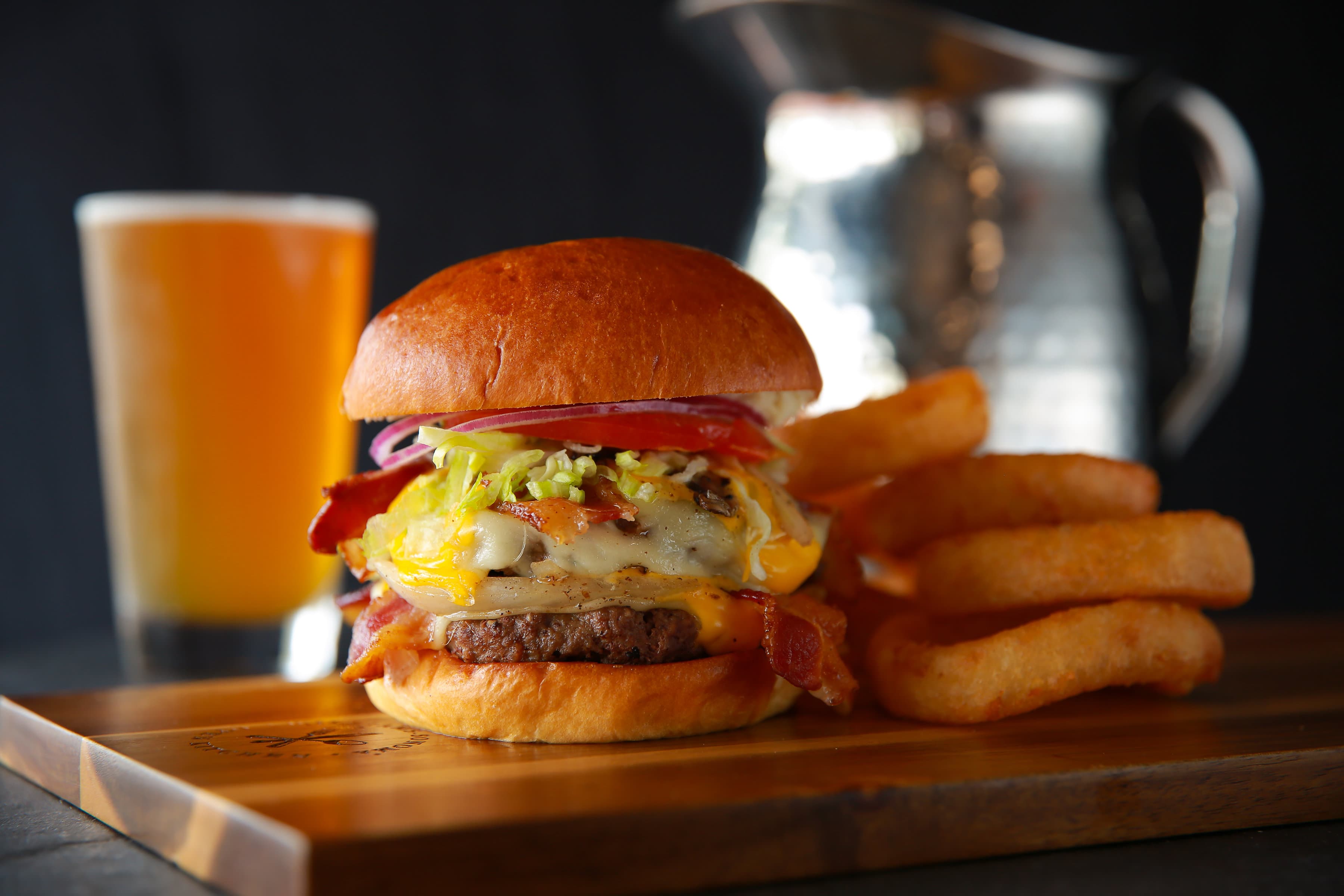 Revolution Golf and Grille - Image 2