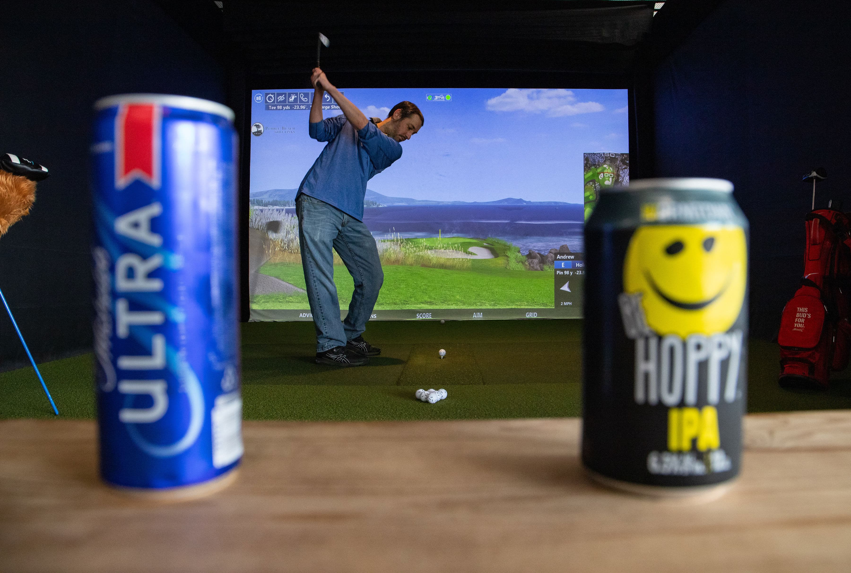 Bogey's Indoor Golf - Image 9