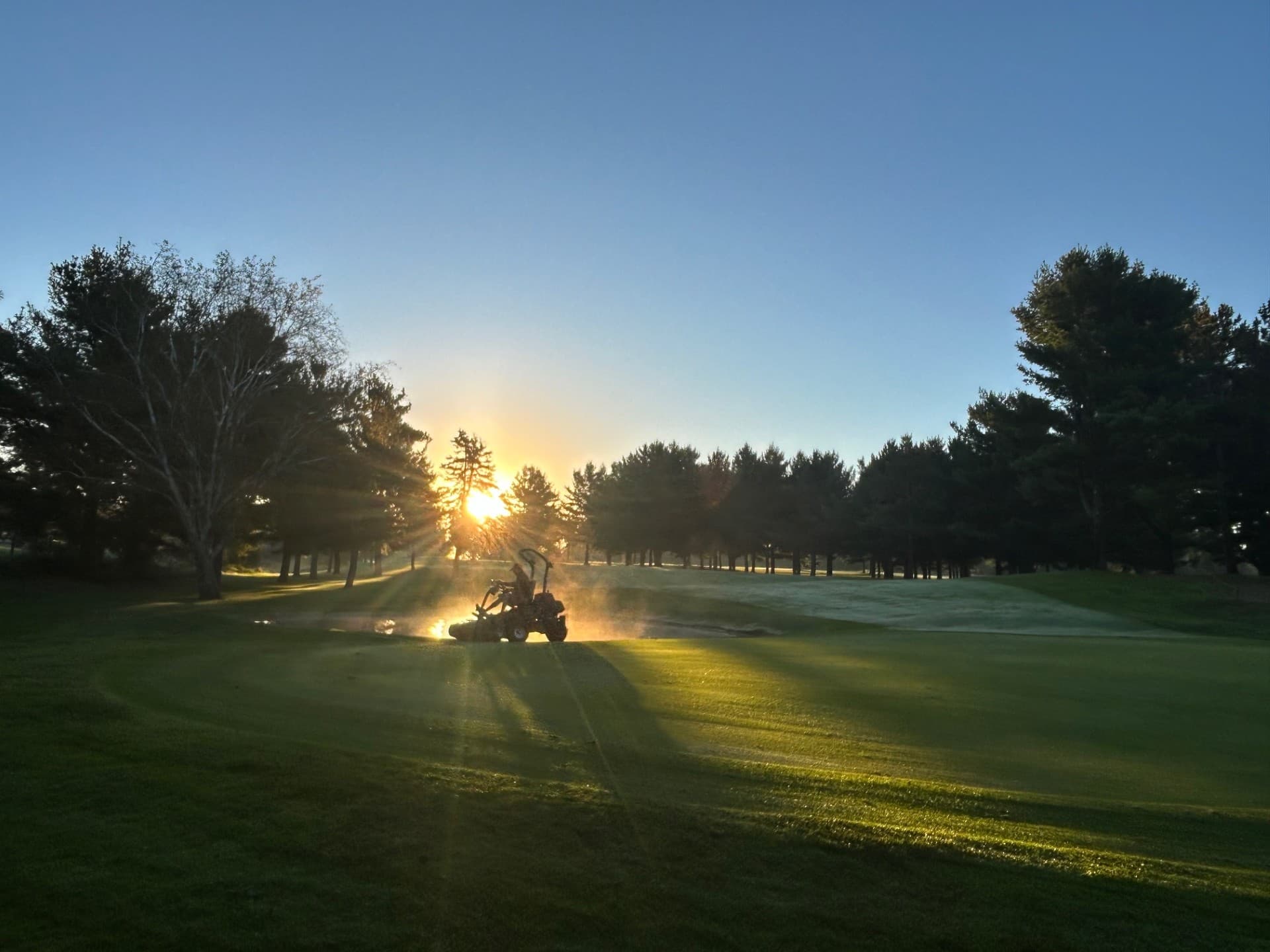 Clifton Hollow Golf Club - Image 7