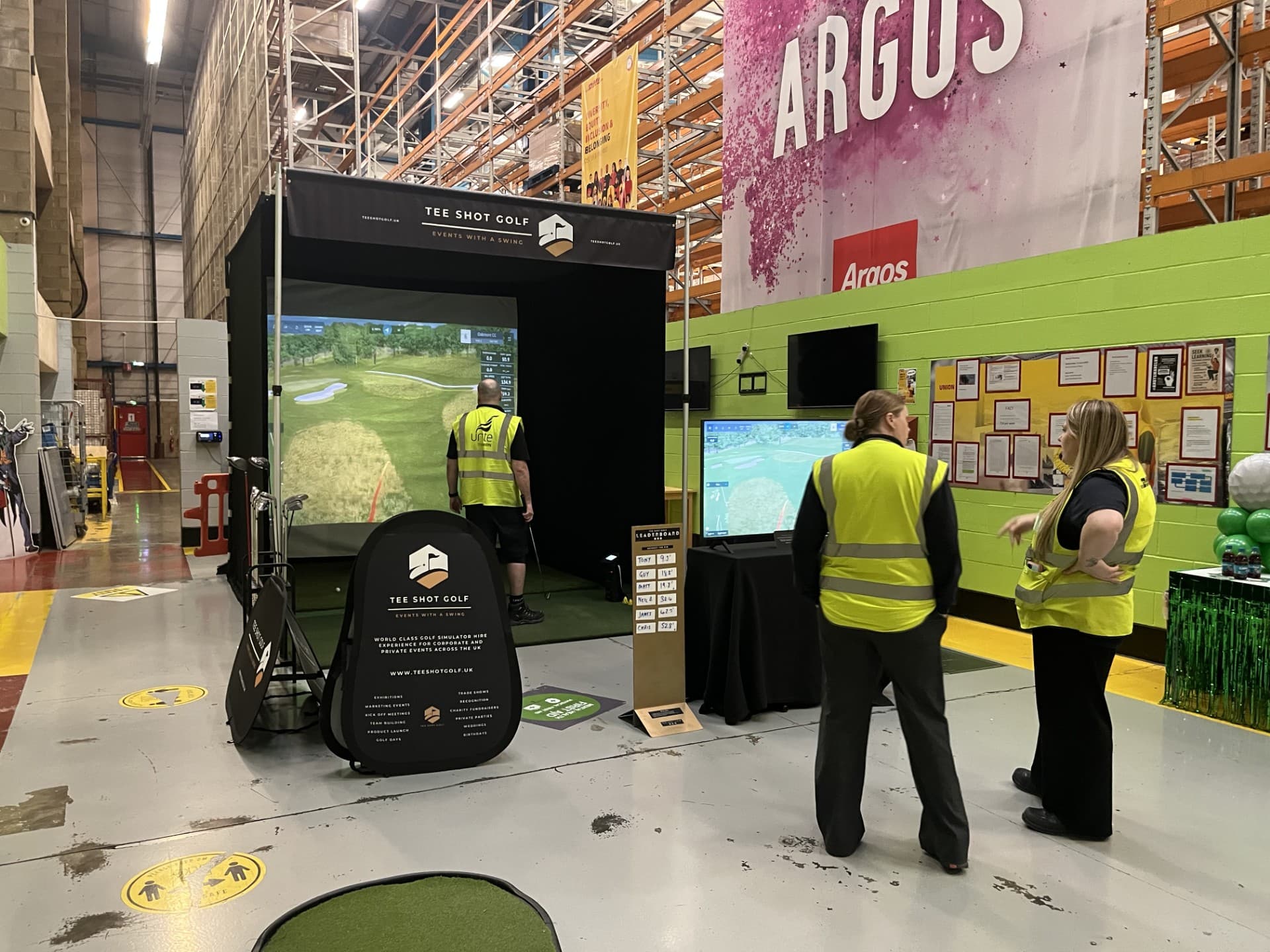 Tee Shot Golf - Mobile Golf Simulator Hire - Image 1