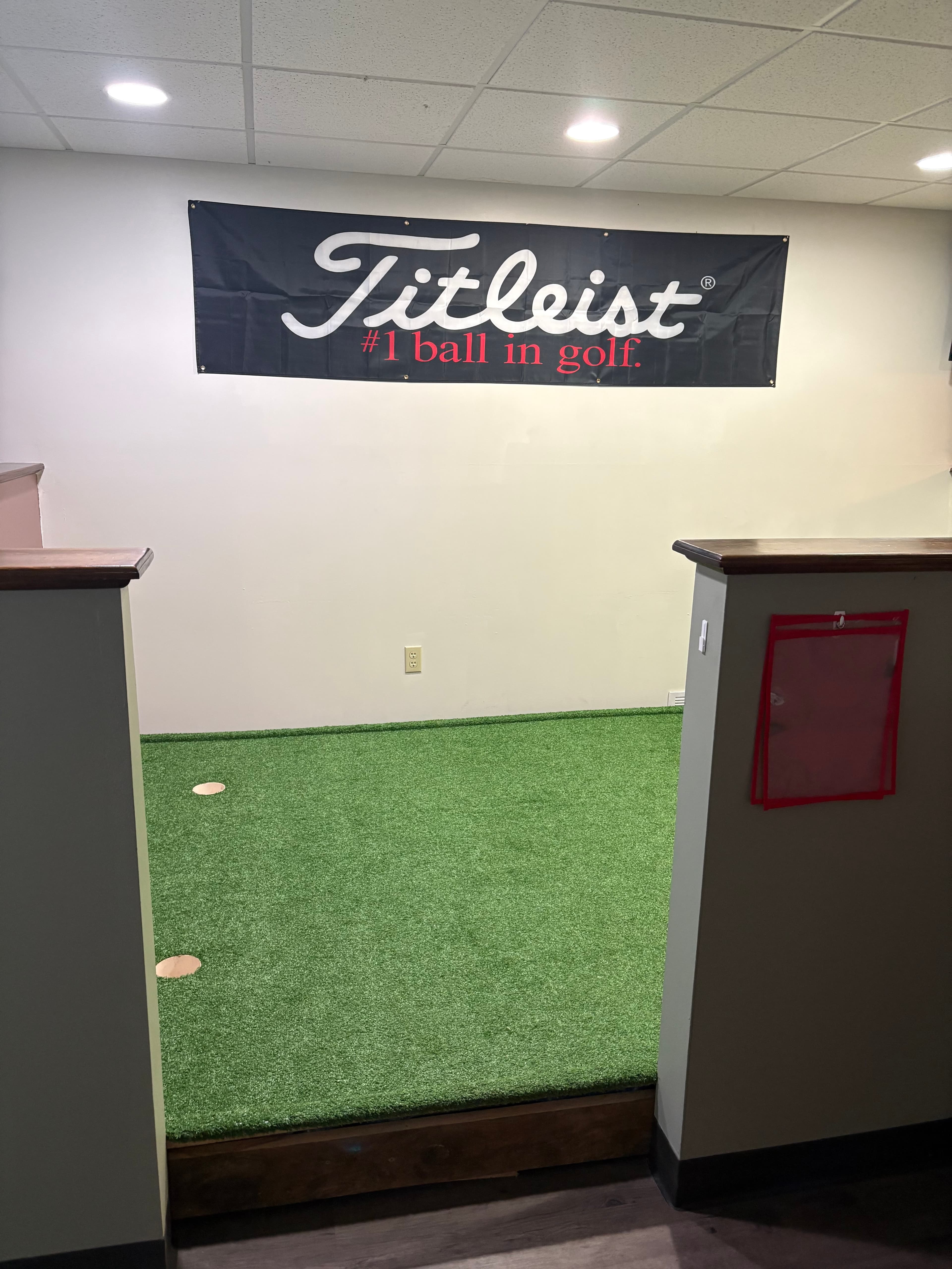 2 Birdies Golf Club - Image 2