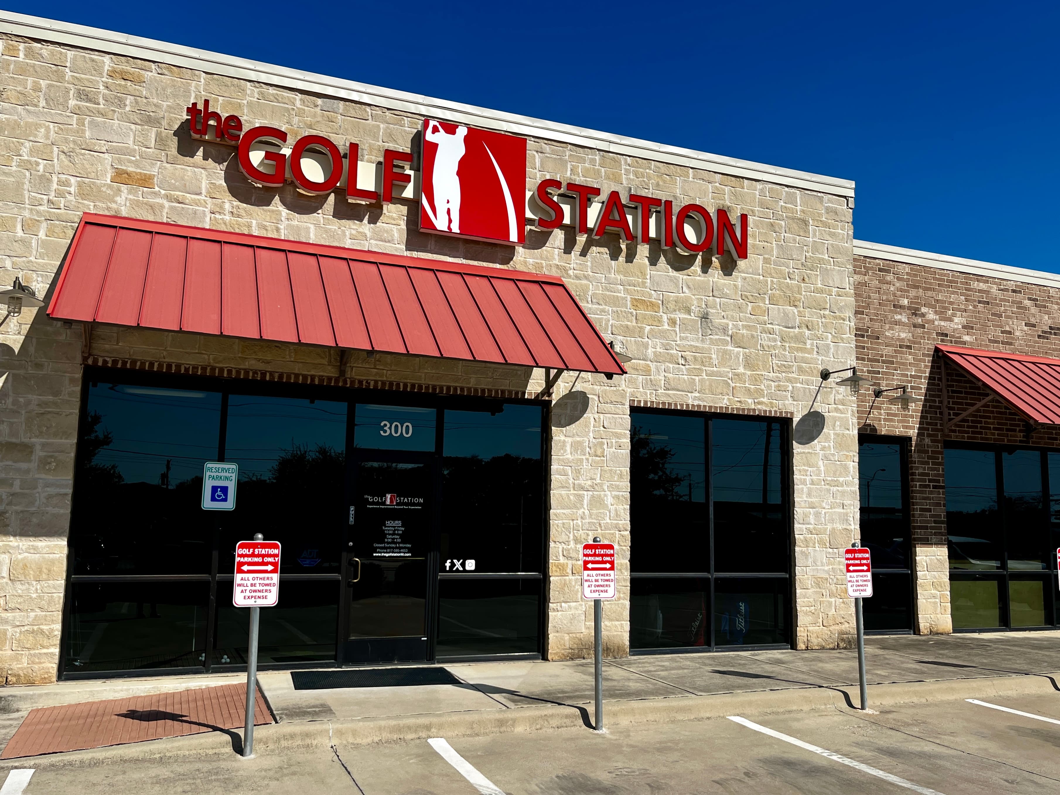 The Golf Station - Image 1