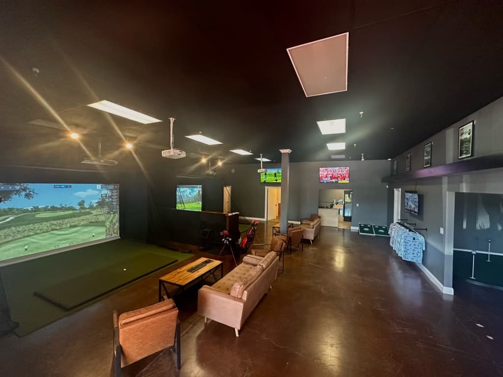 Valley Golf Simulators - Image 1