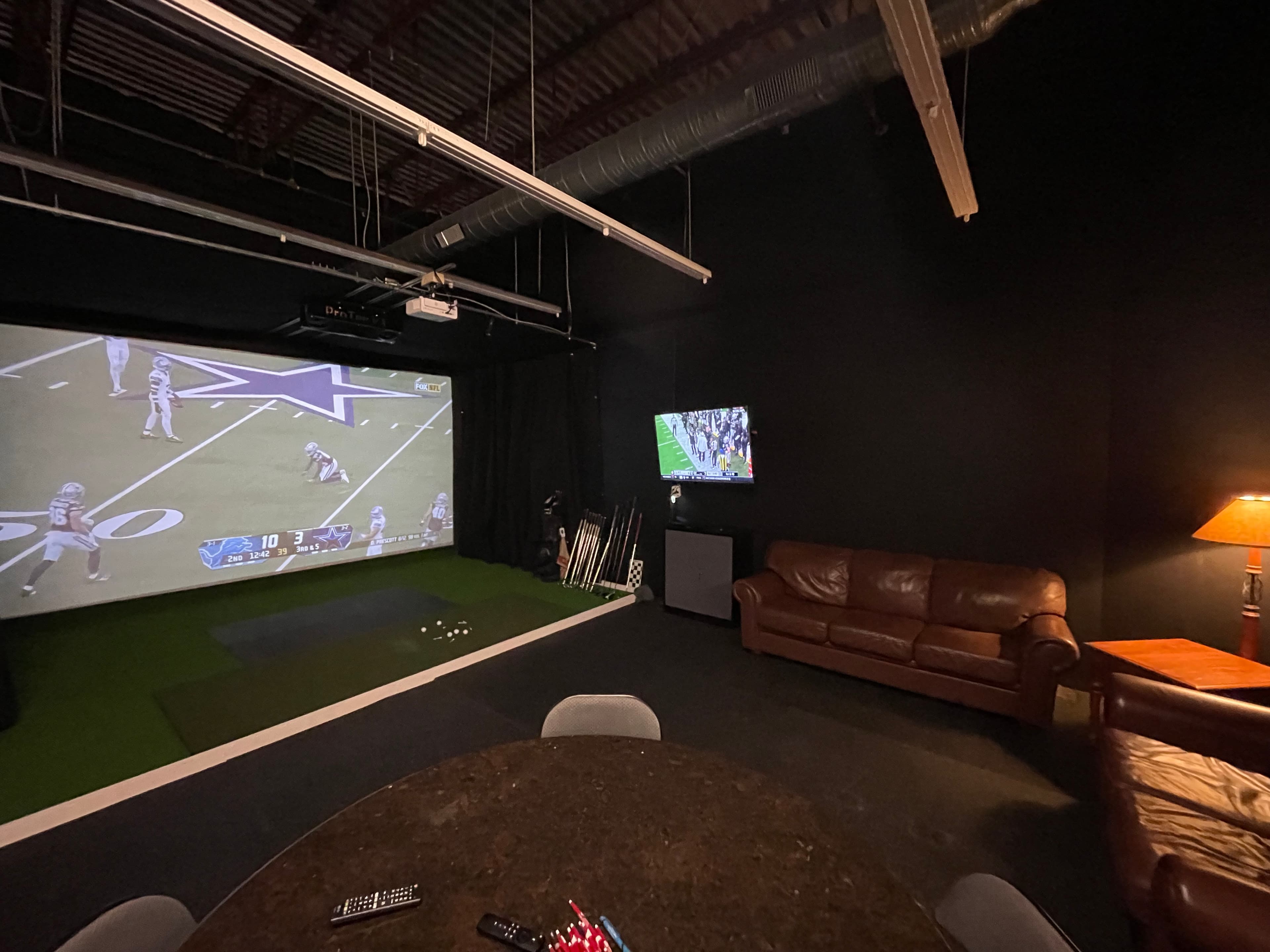 The Stag Room - Image 1