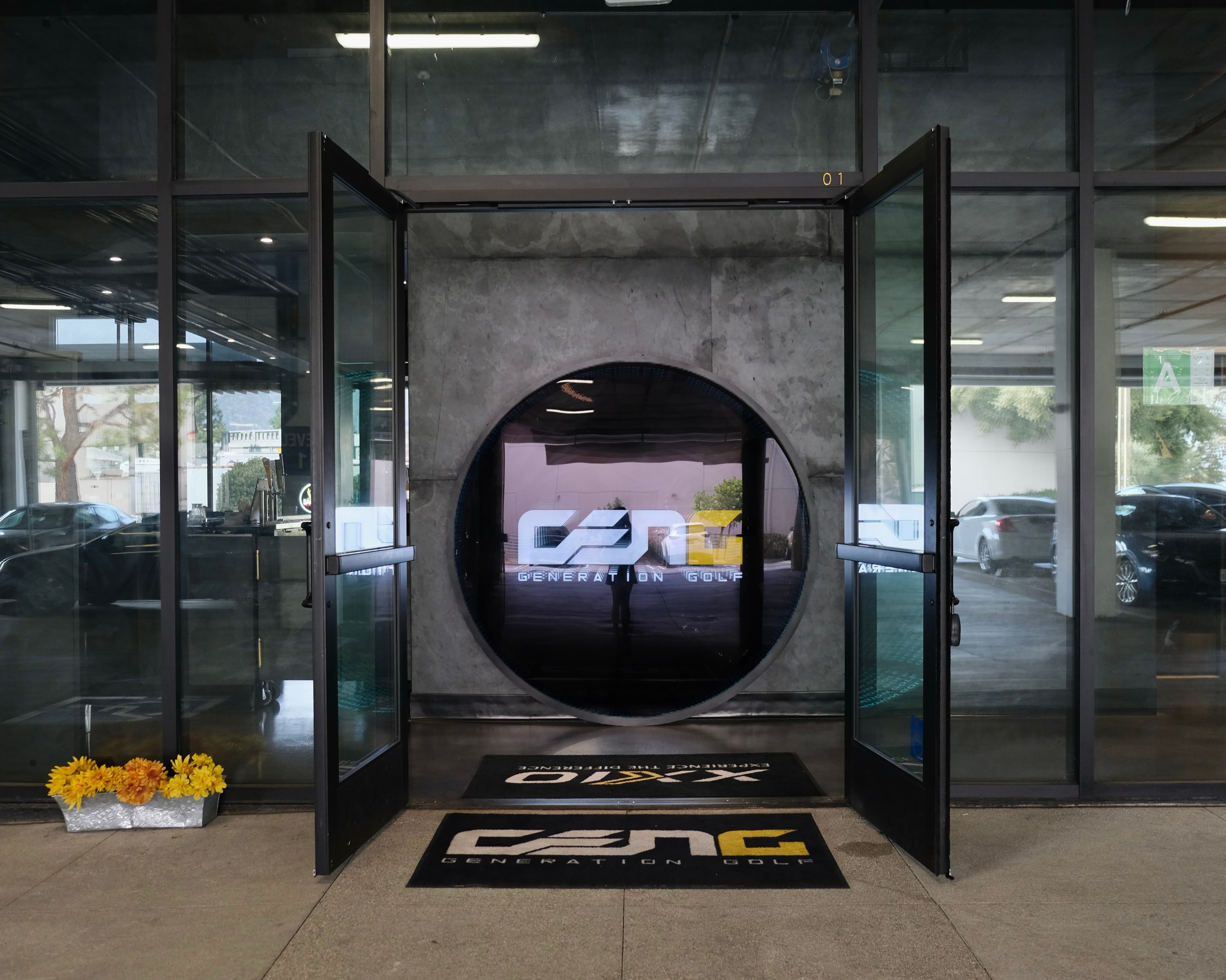 Generation Golf Lounge & Bar - Image 7