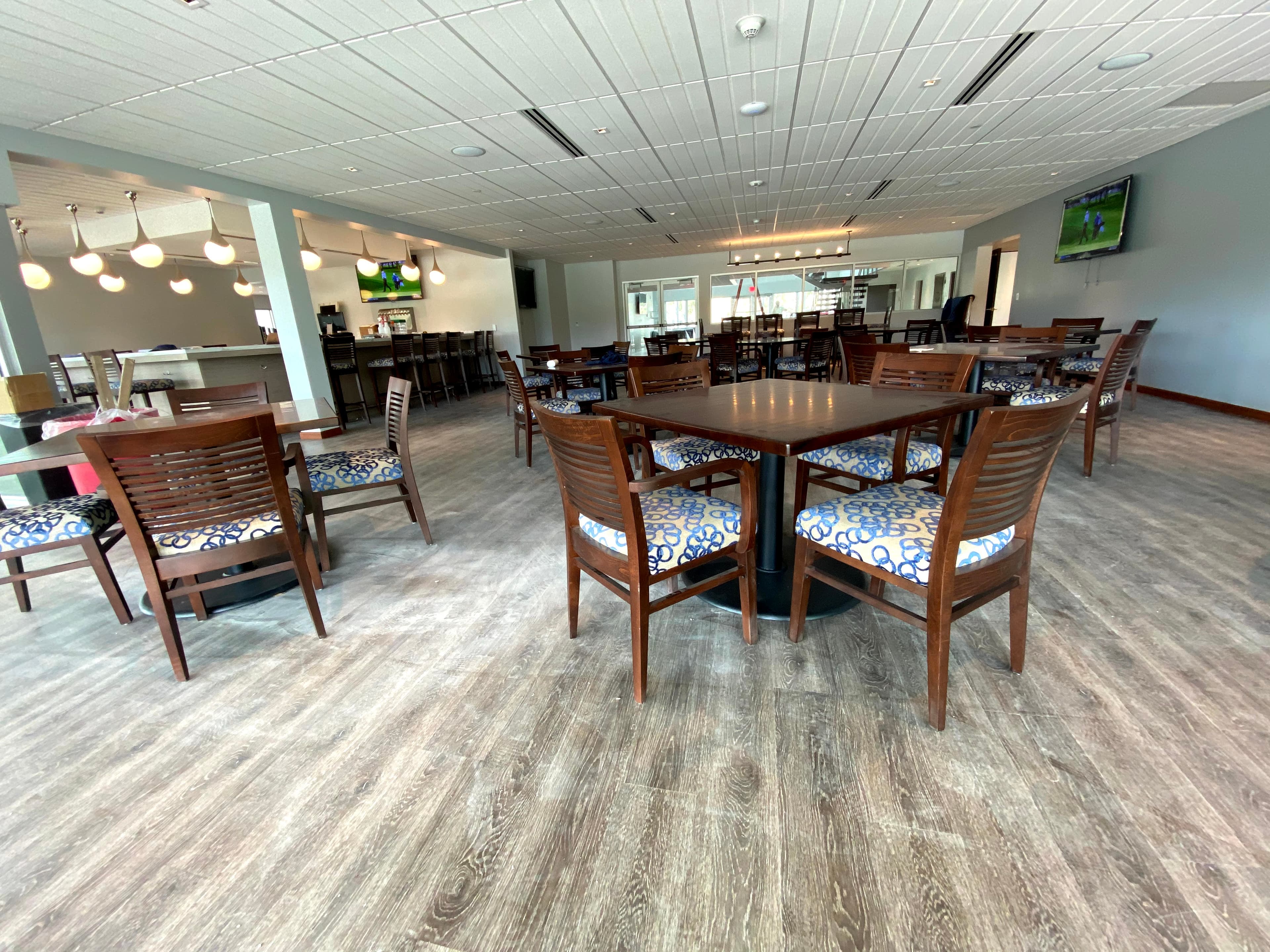 The View At Colony West - Image 2