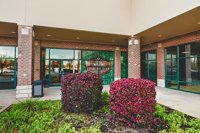 Country Club Social - Image 6