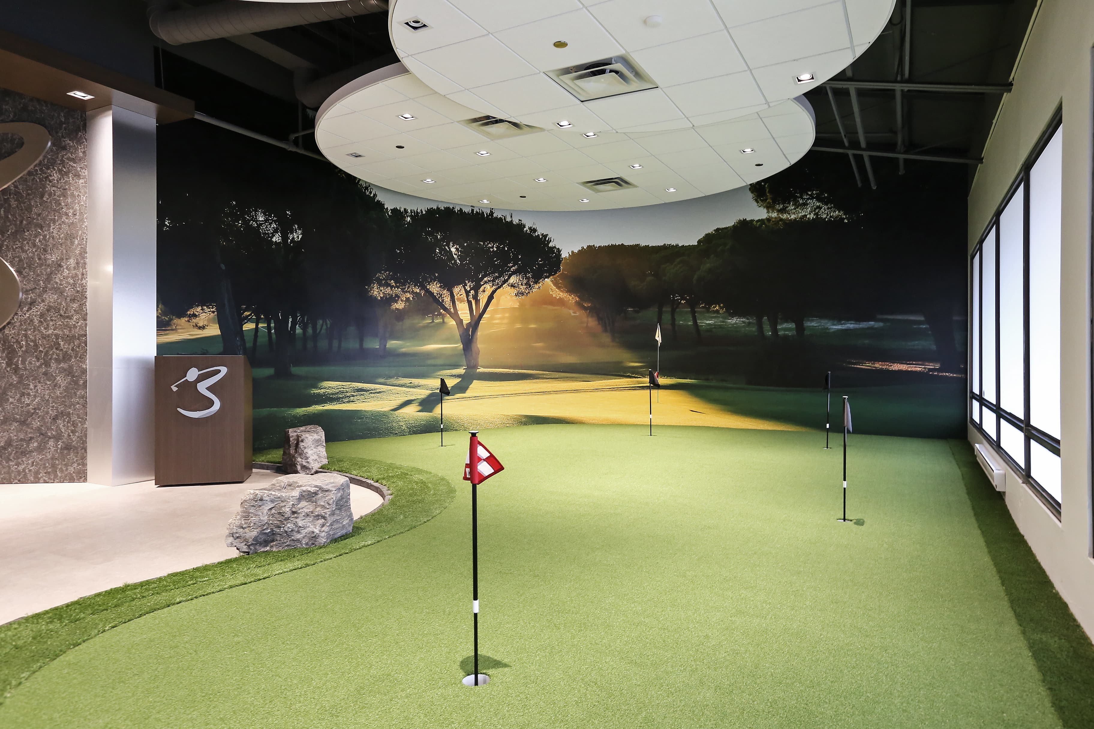 Swing Golf Lounge - Image 10