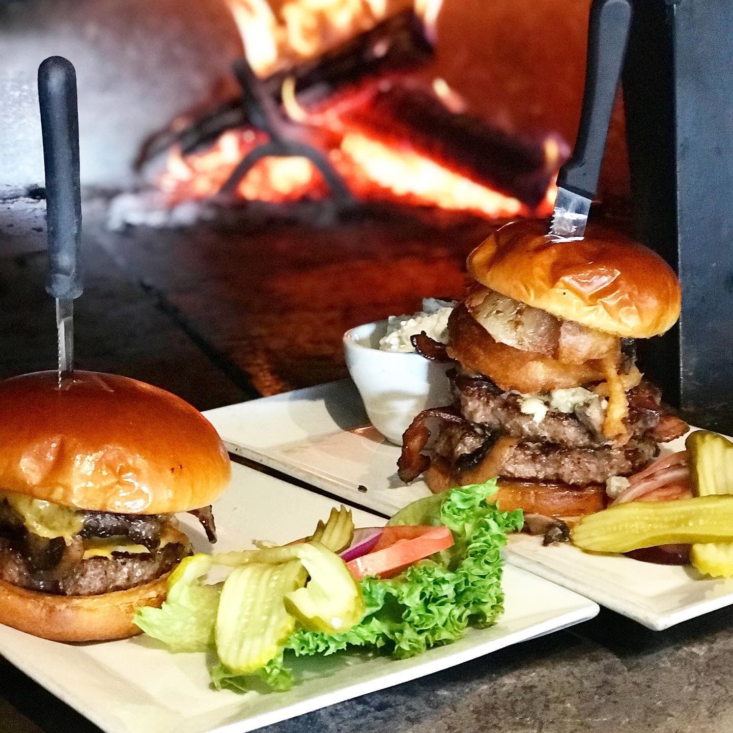 Treehouse Pub & Eatery - Image 4