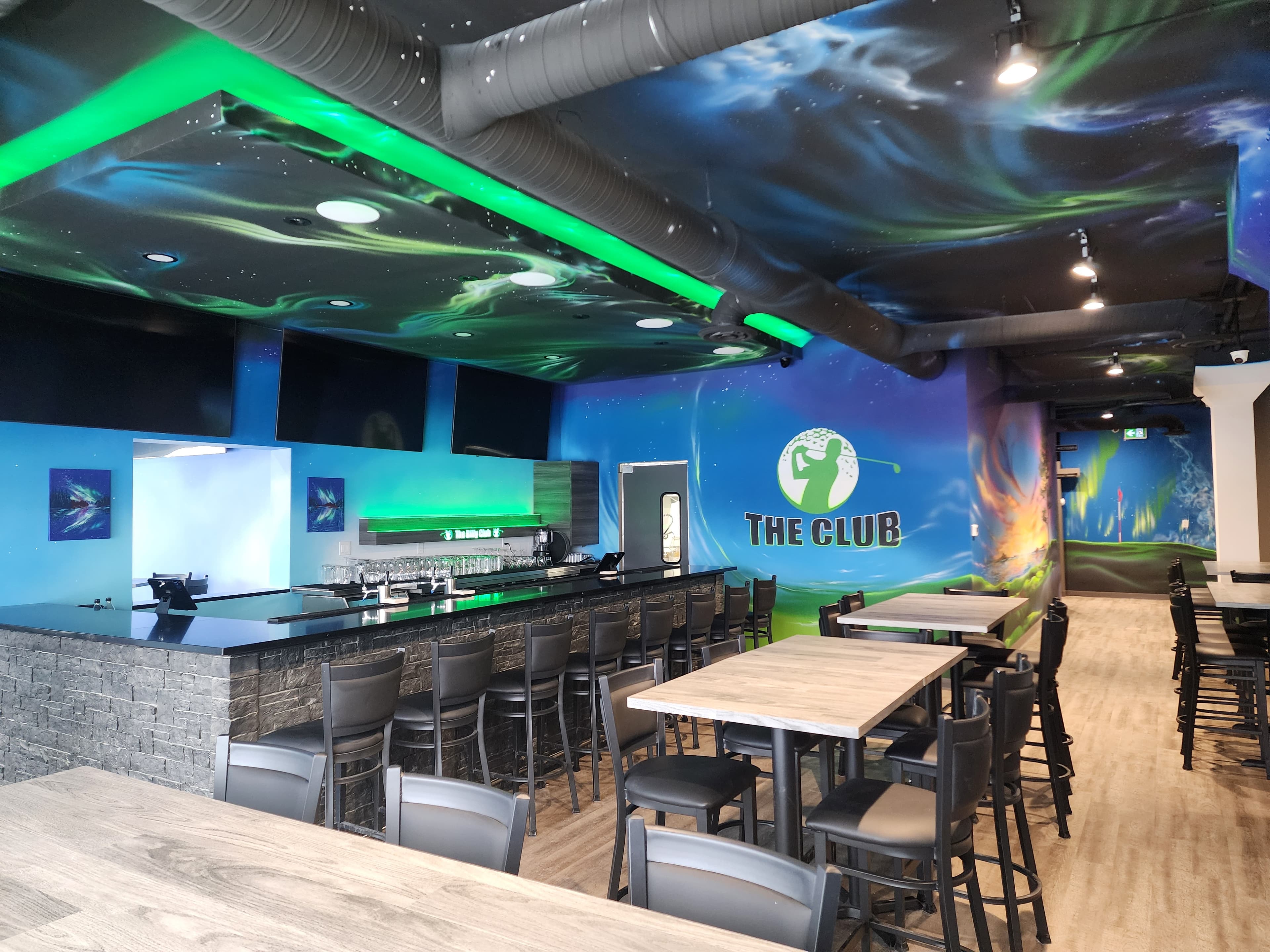 The Club Simulators and Lounge - Image 1