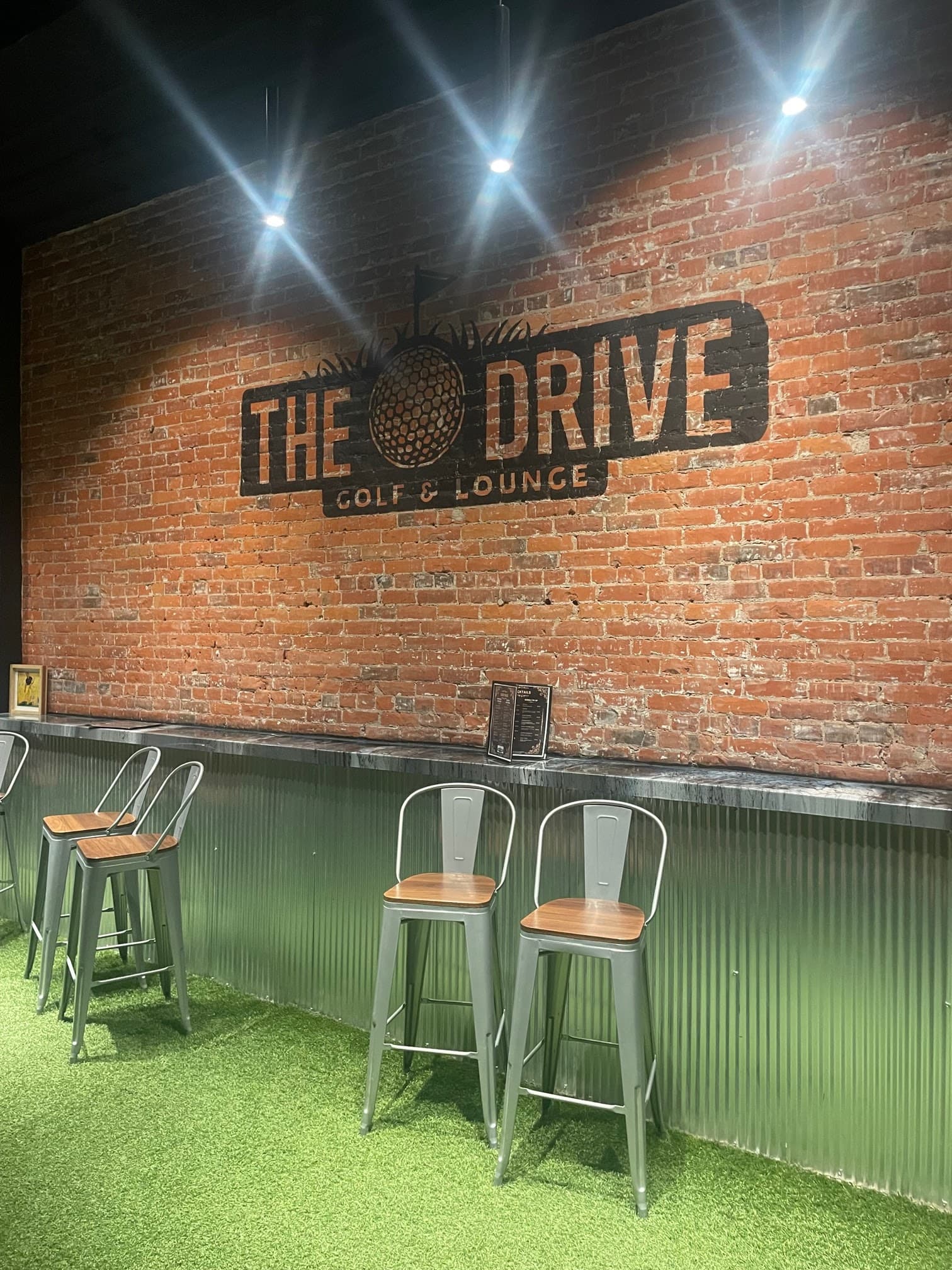 The Drive Golf & Lounge - Image 8