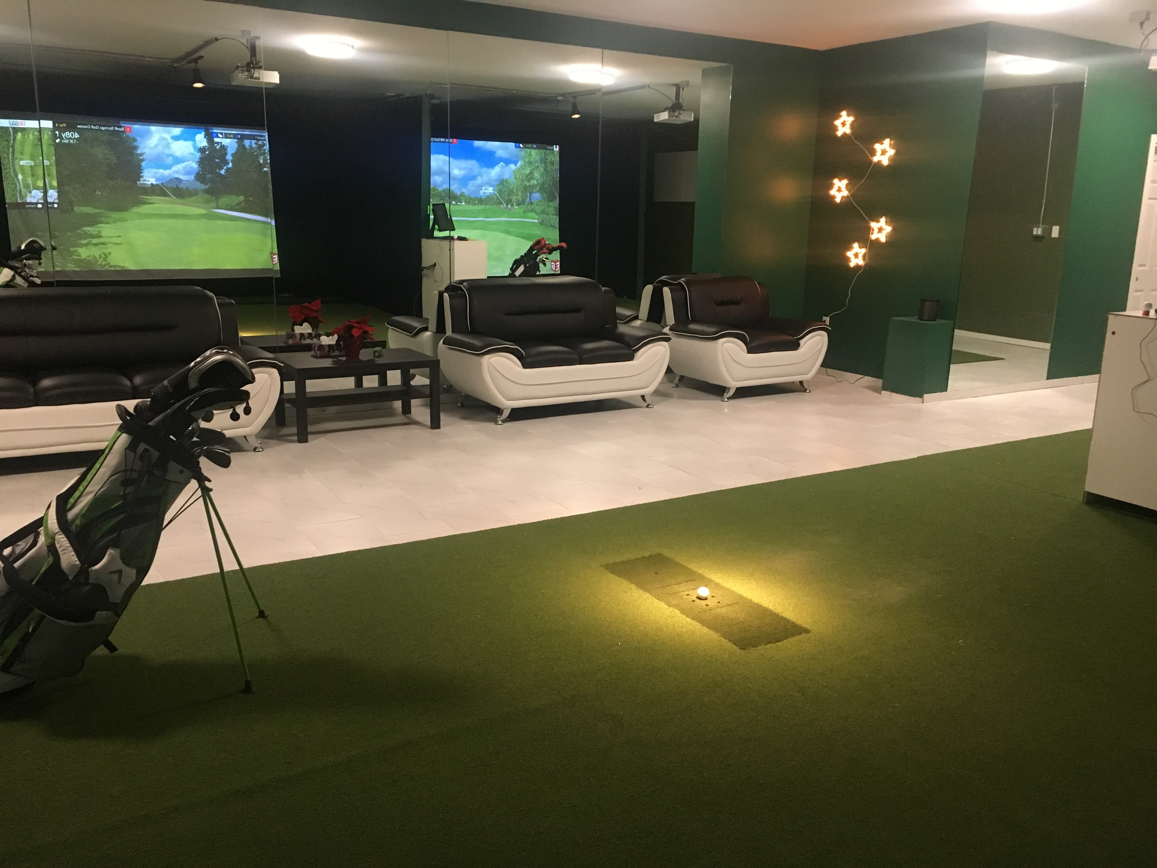 The Golf Den Langley - Image 3