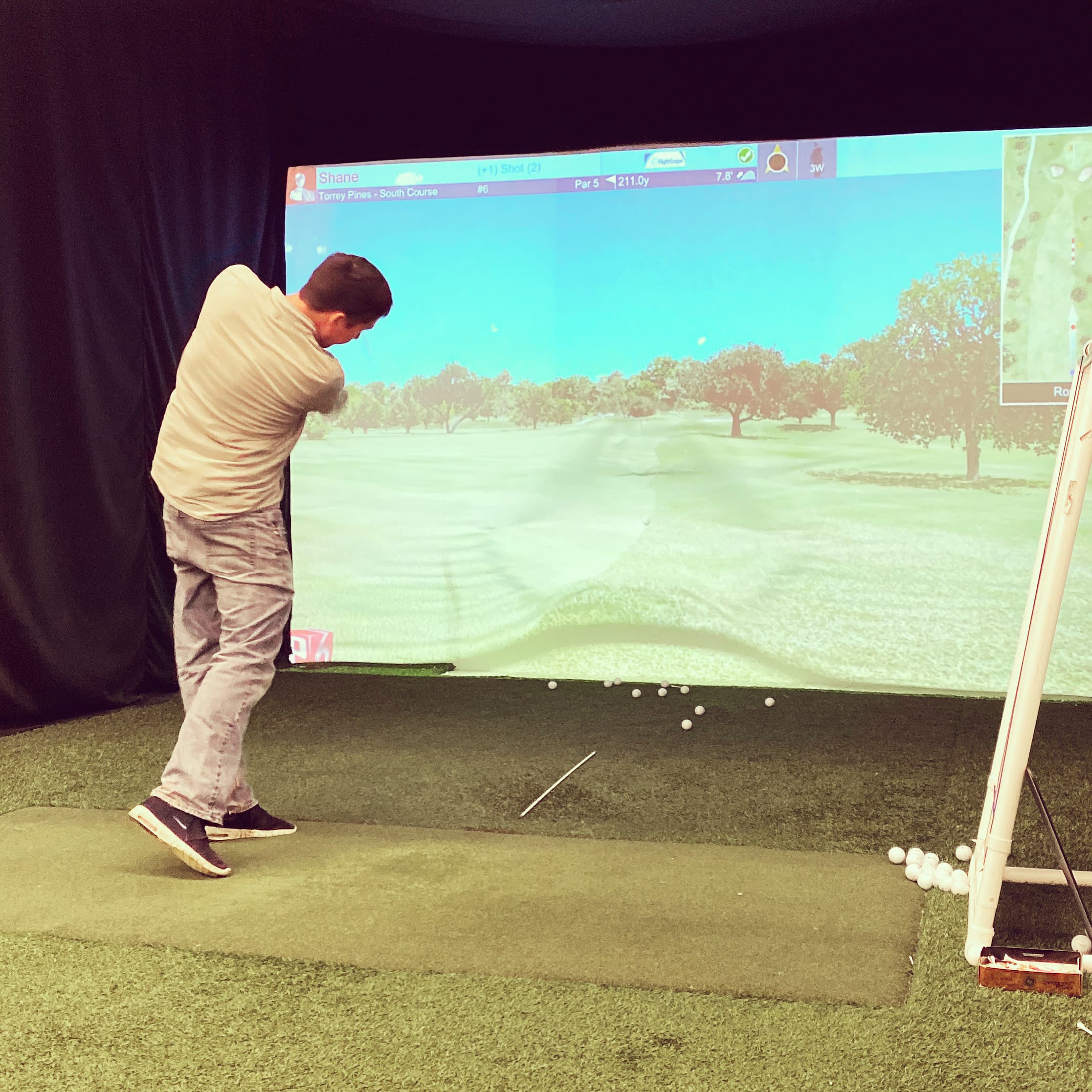 Ellicottville Indoor Golf - Image 2