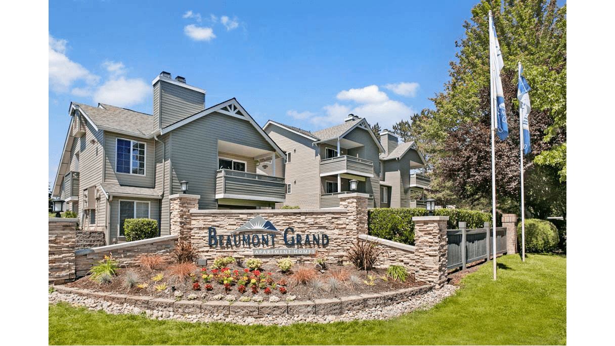 Beaumont Grand Apartment Homes - Image 6