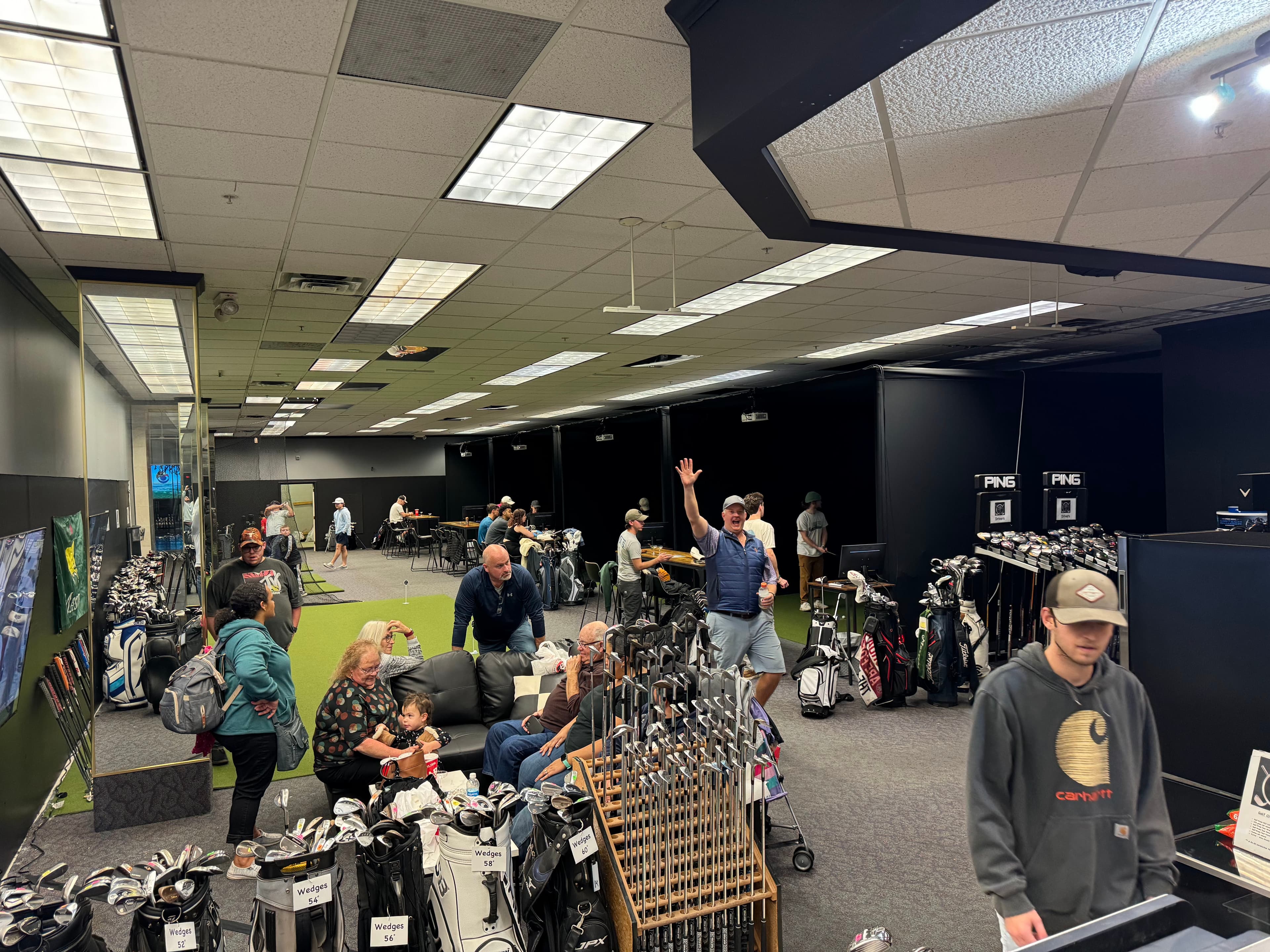 MAC Legends Indoor Golf - Image 9