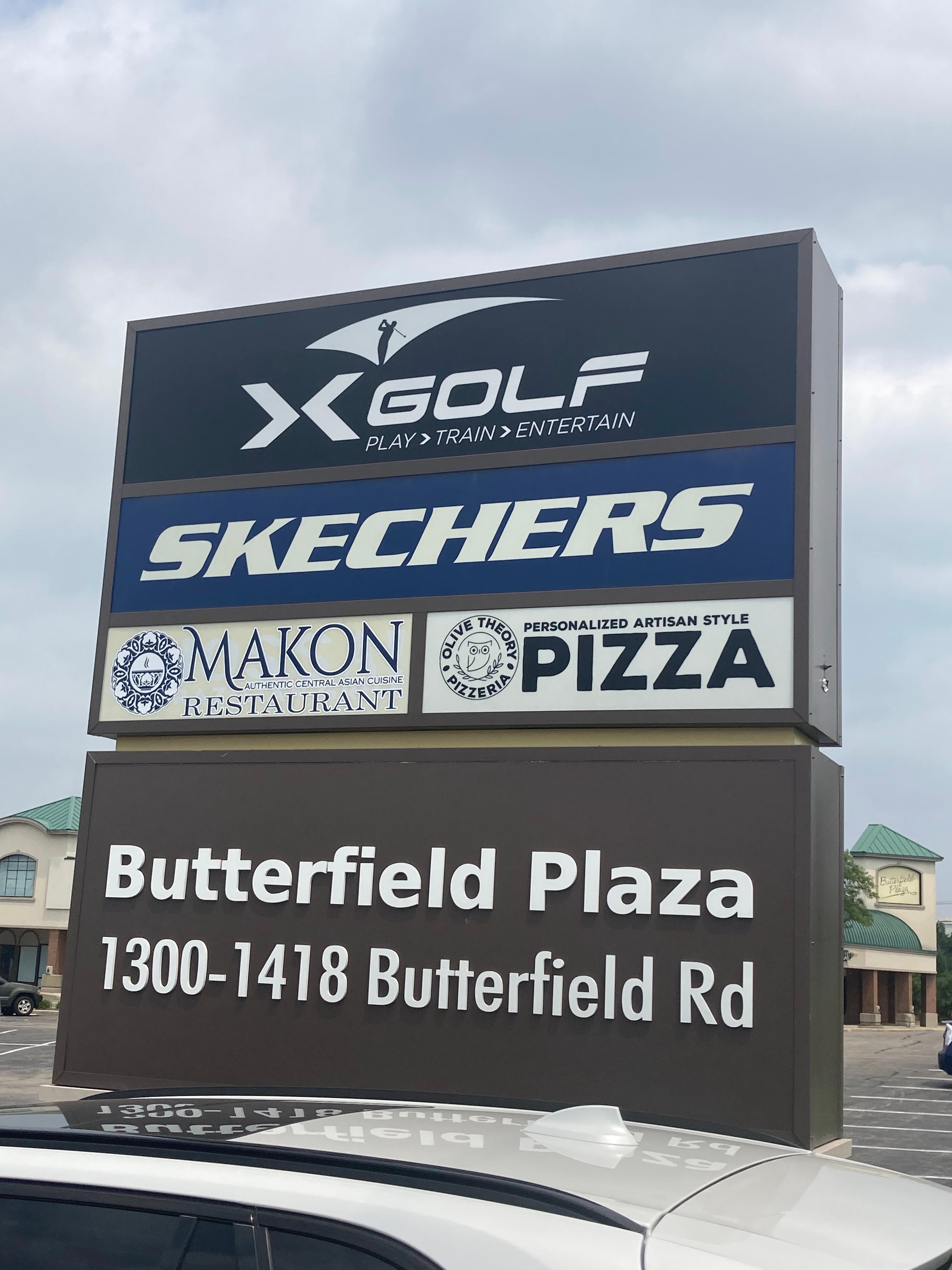 X-Golf Downers Grove - Image 6