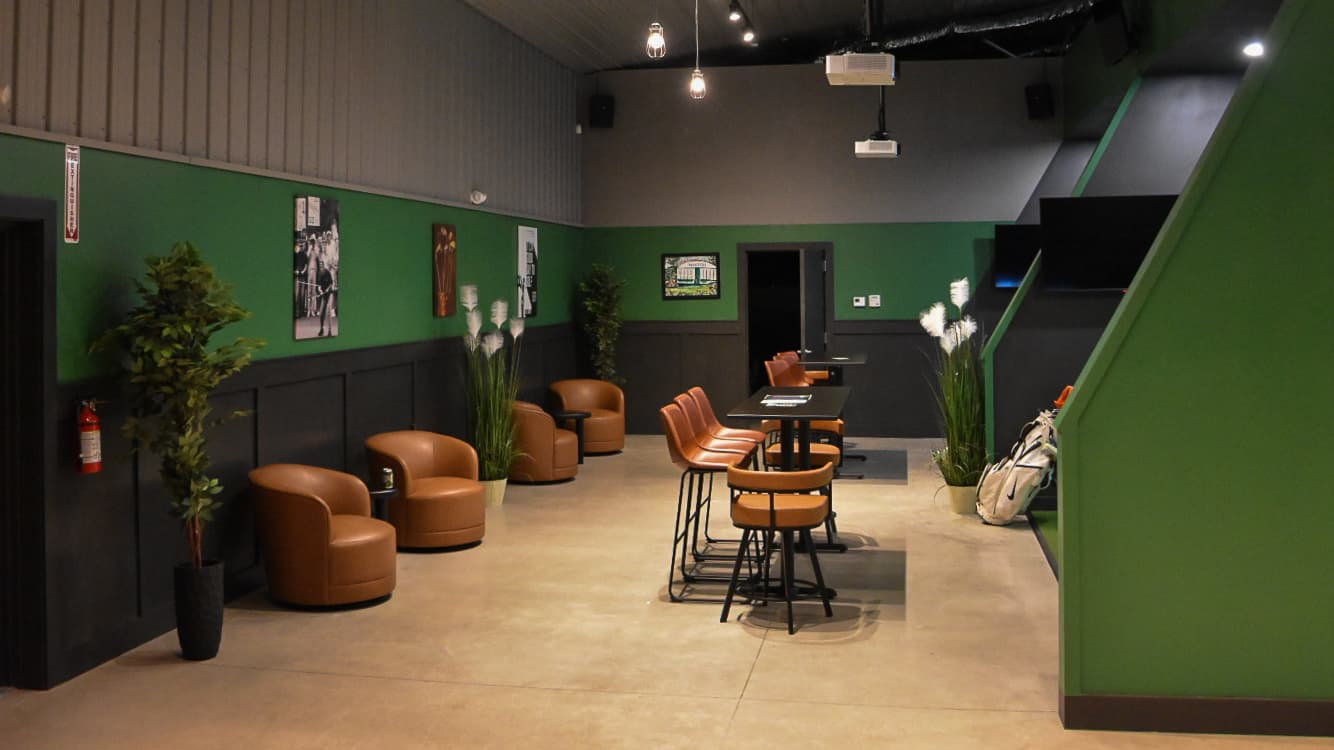 Tee'd Up Golf and Bar - Image 4