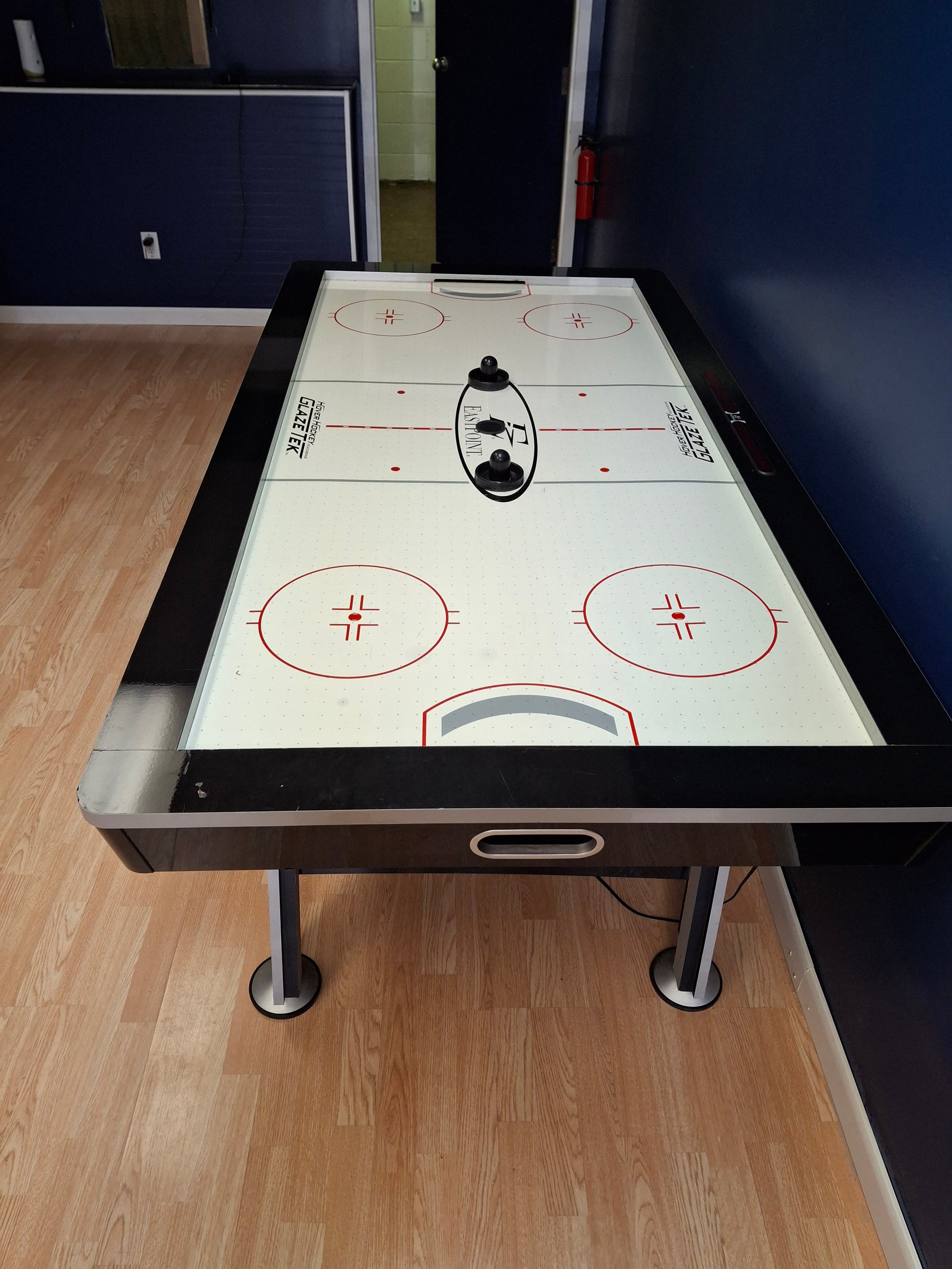 The Golf & Game Lounge - Image 8