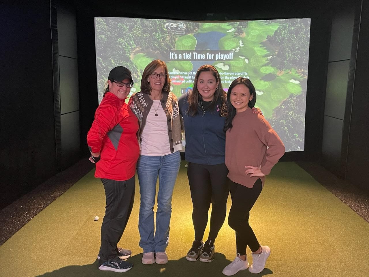 Golf Lounge 18 - Image 9