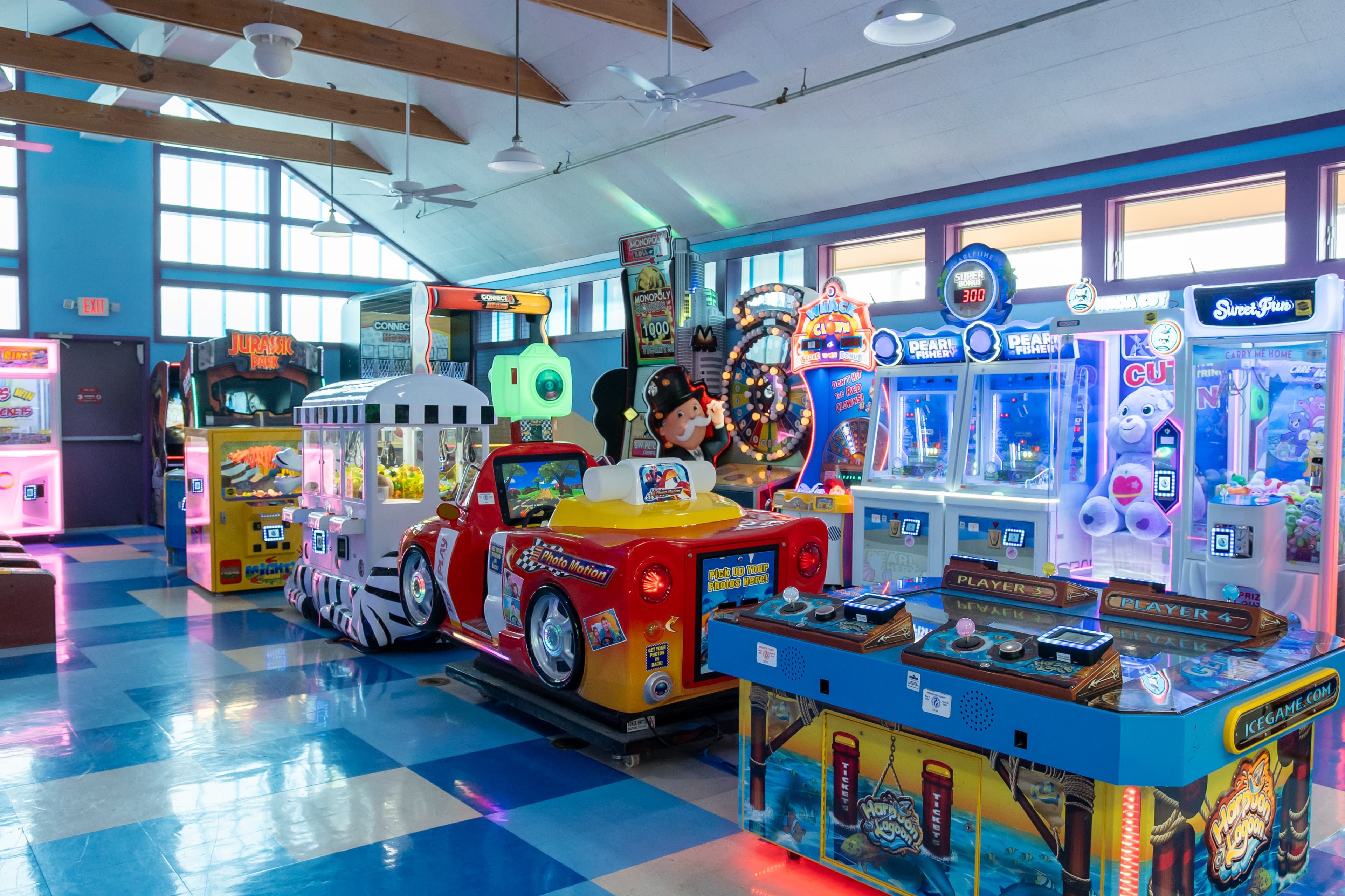 Old Pro Golf - 68th Street - Image 5