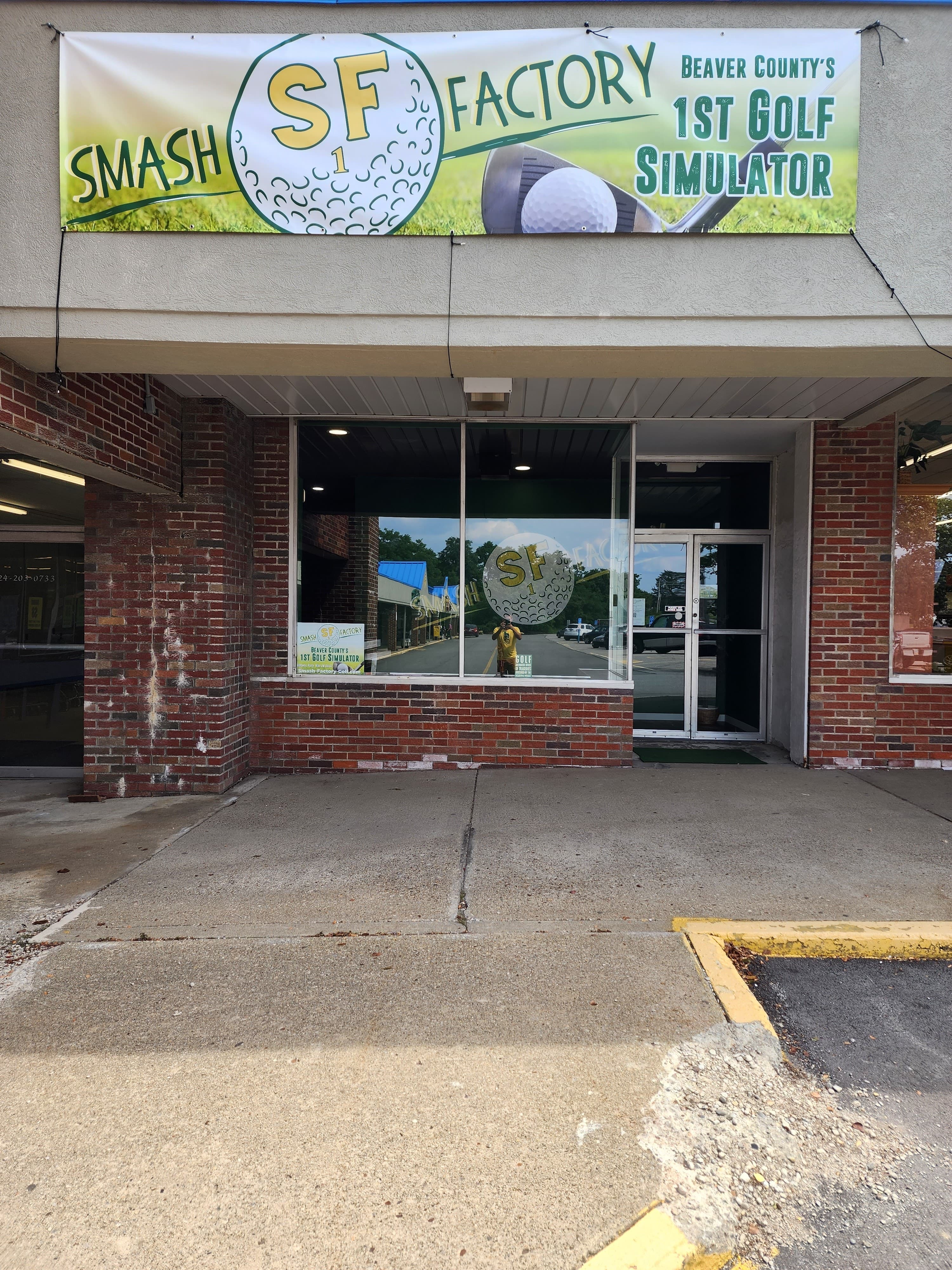 Smash Factory Golf - Image 6