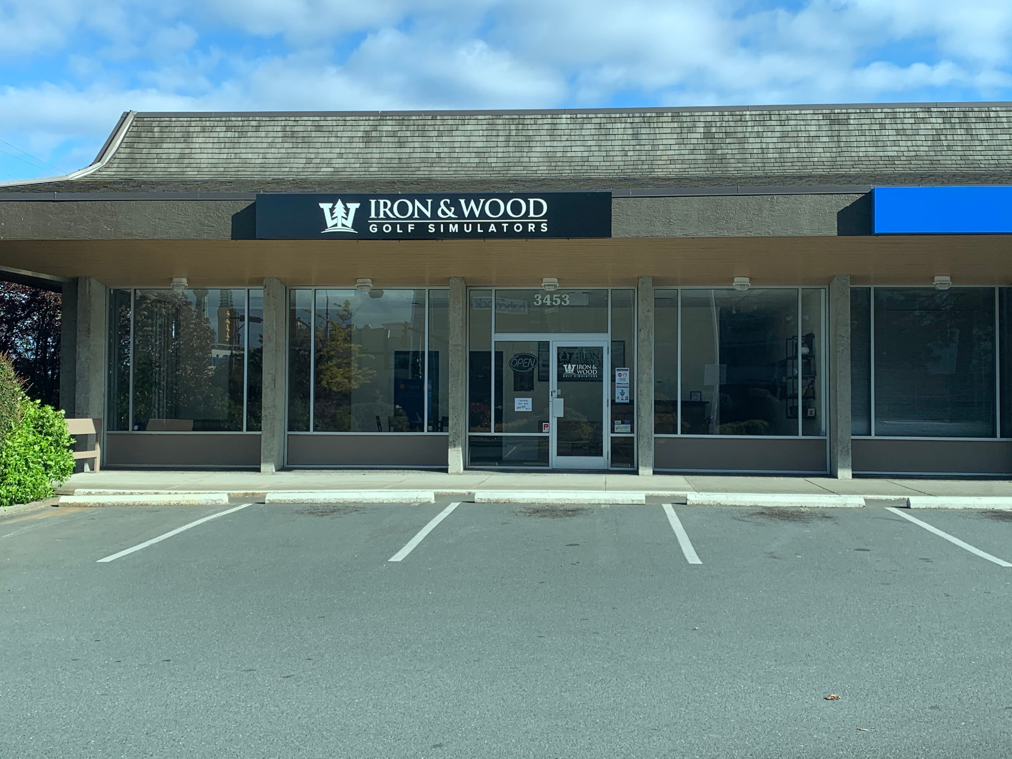 Iron & Wood Golf Simulators - Image 3