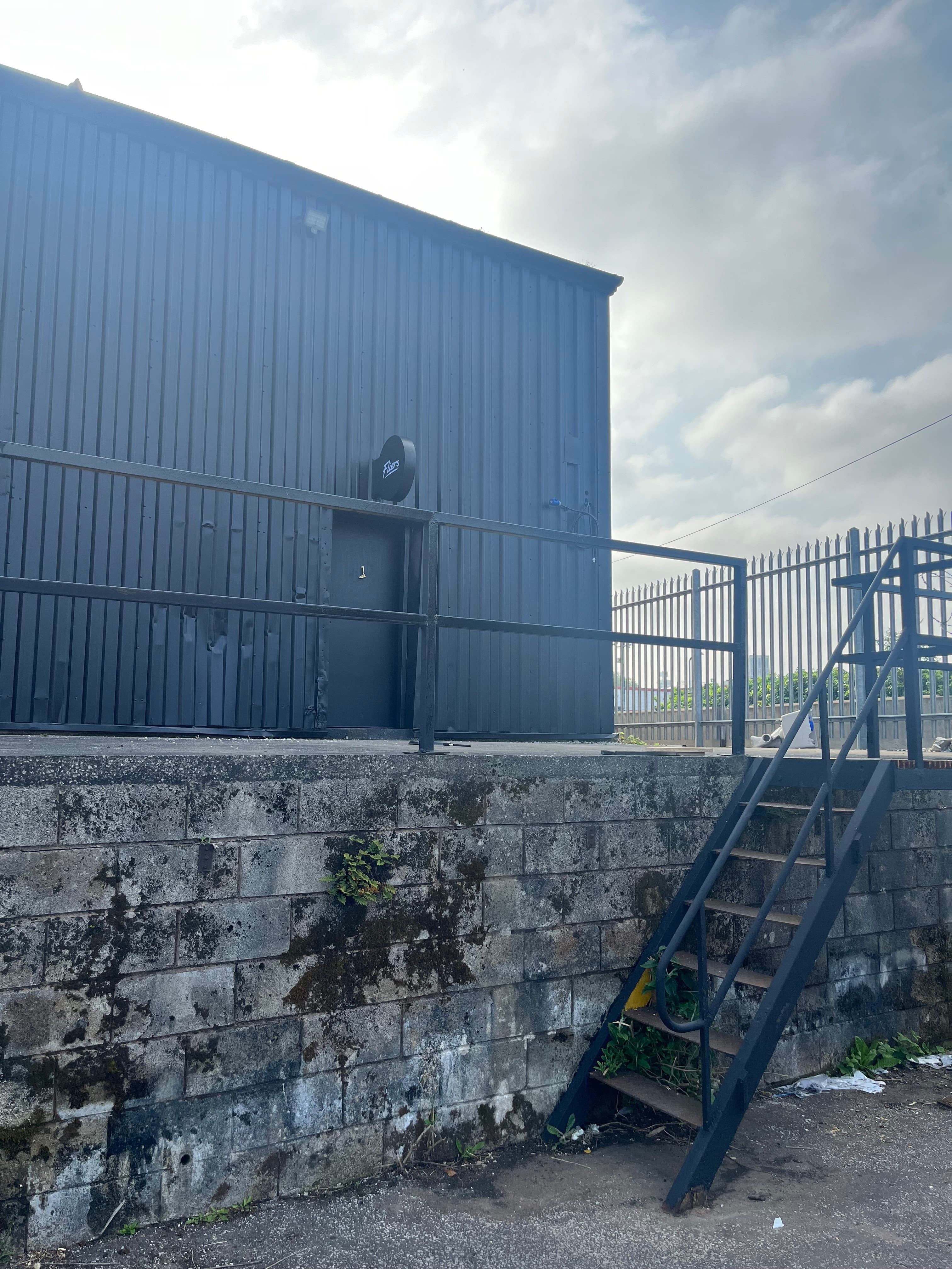 Fliers Indoor Golf - Image 4