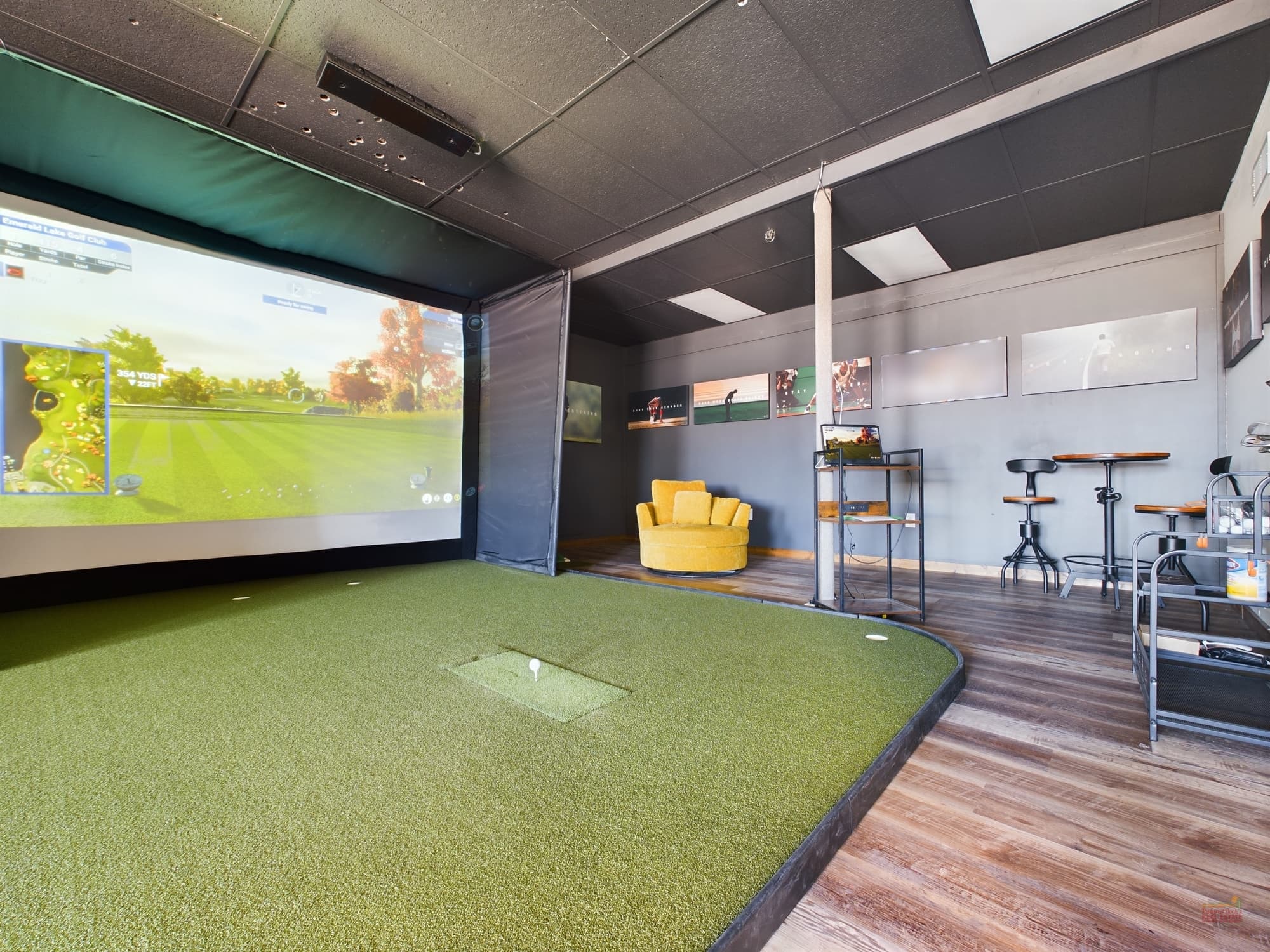 Pictured Rocks Virtual Golf Simulator - Image 2