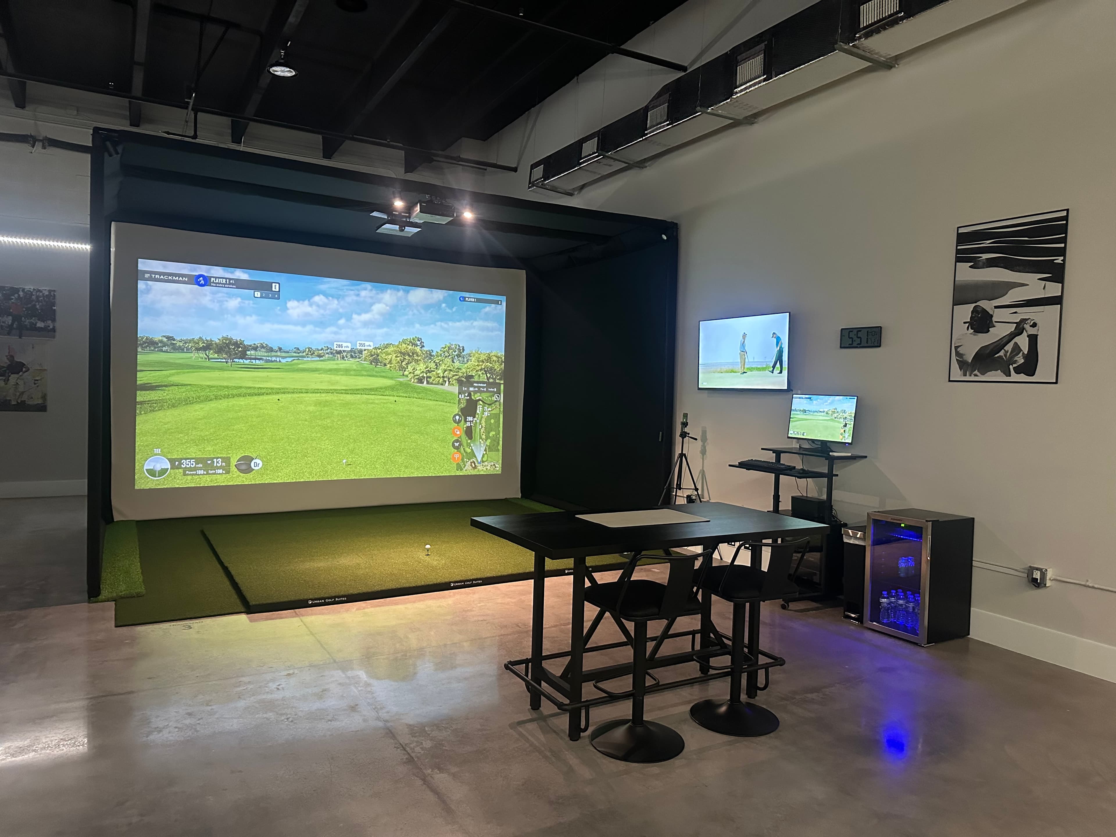 Urban Golf Suites - Image 6