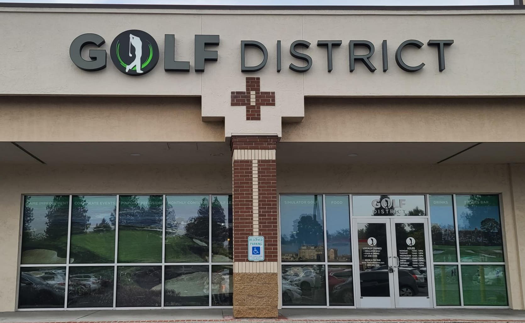 Golf District - Image 1