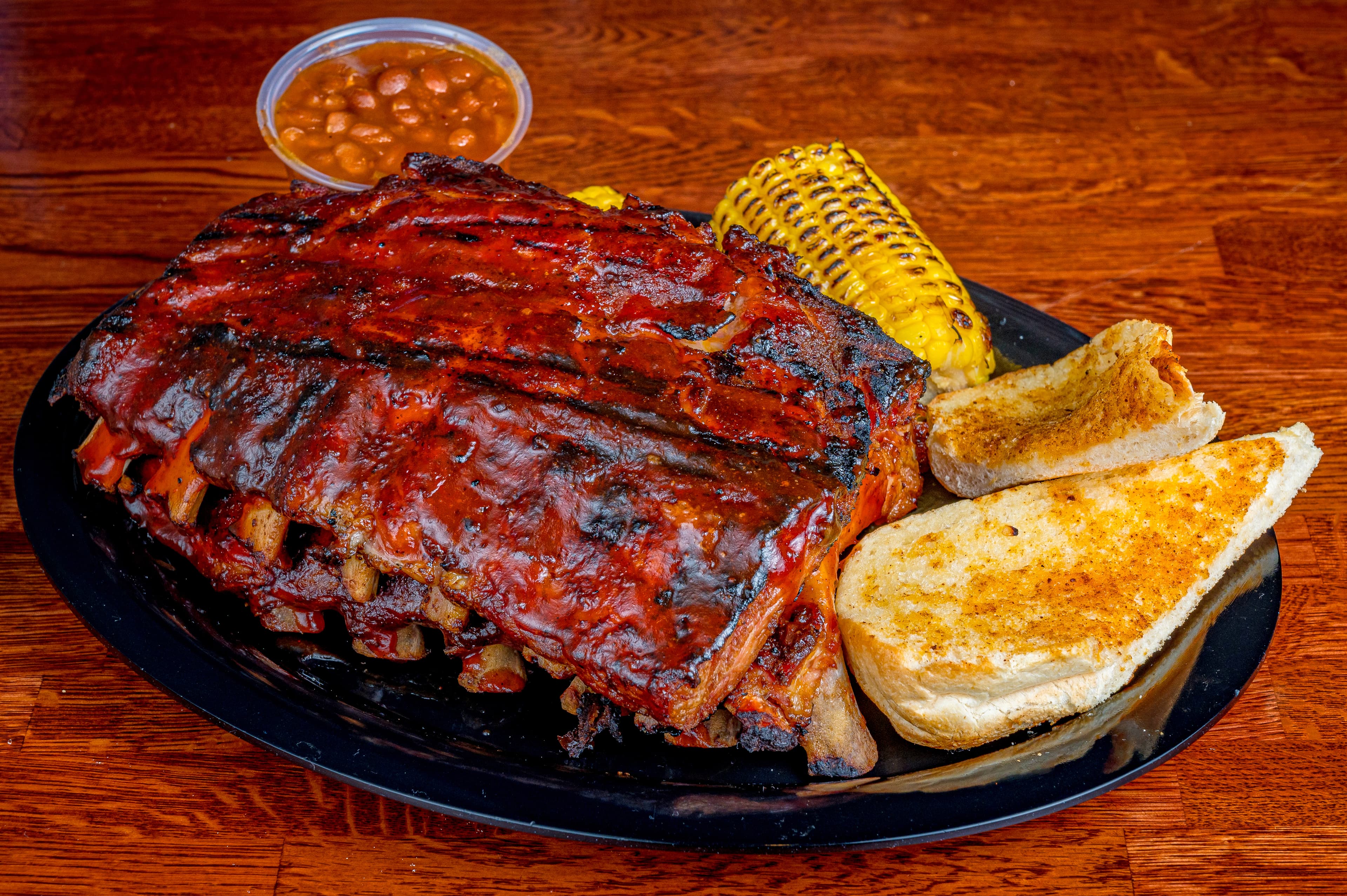 Shenanigans Sports Pub - Image 5