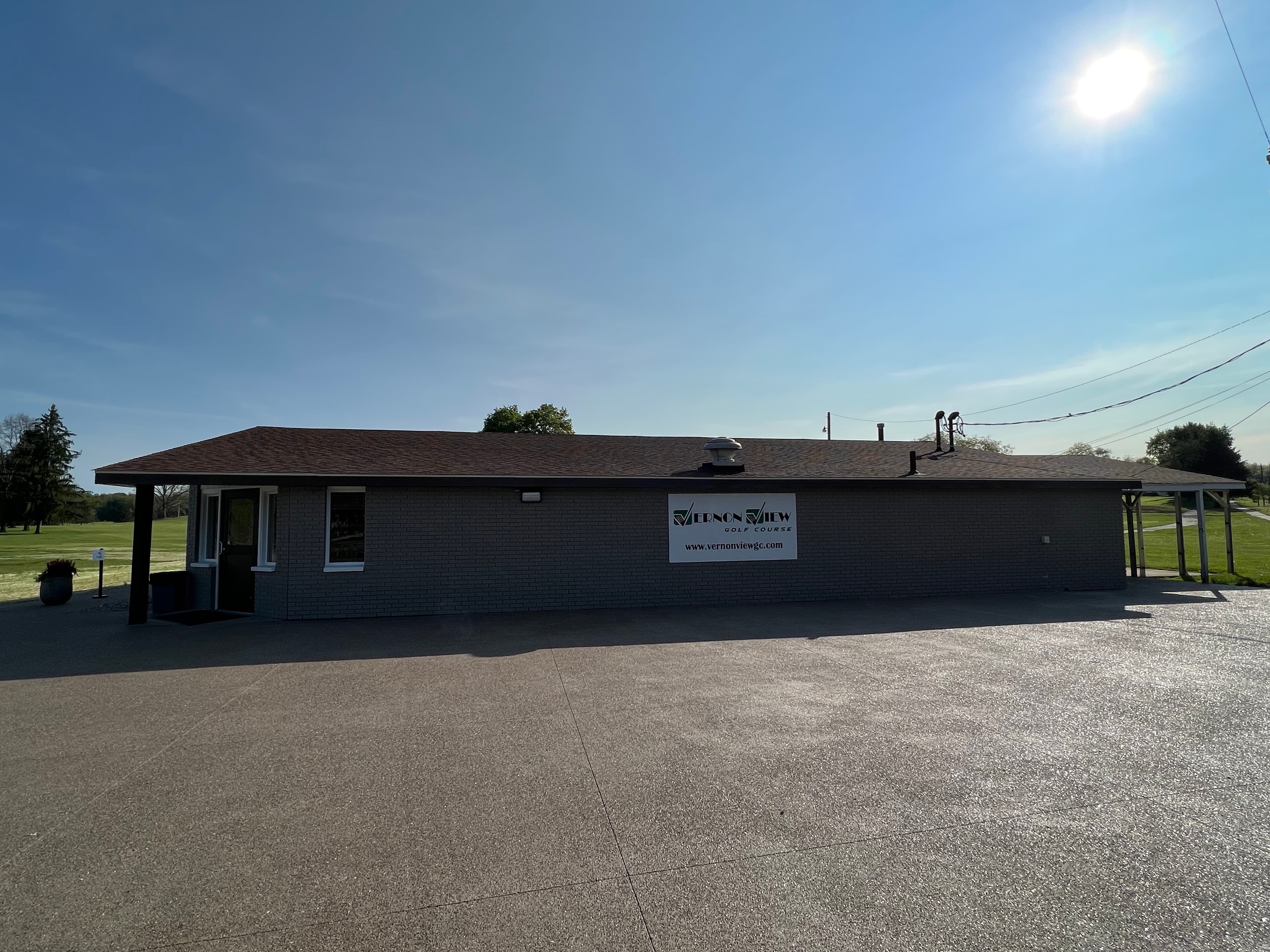 Vernon View Golf Course - Image 10