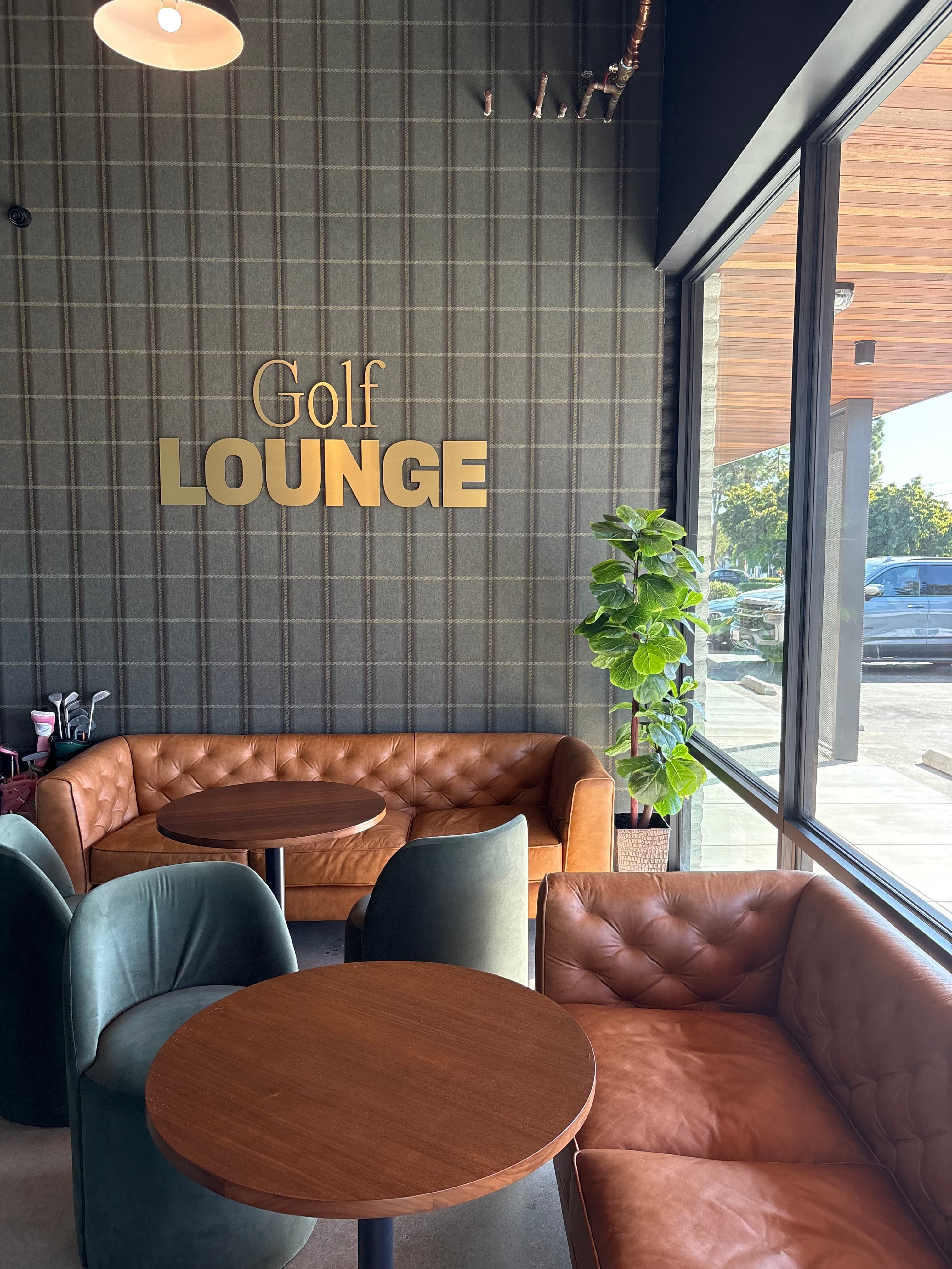 The Golf Lounge - Image 2