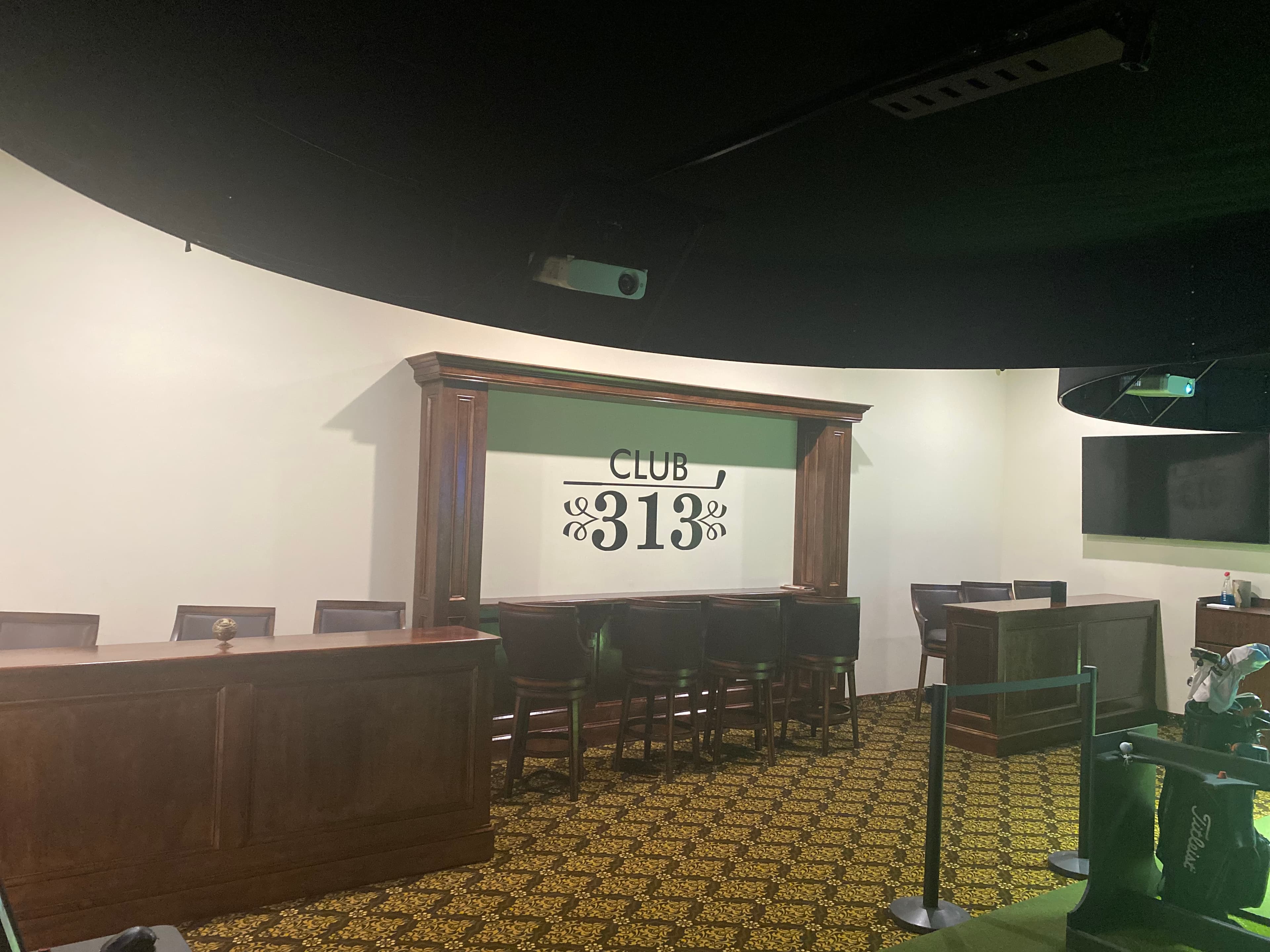 Club 313 Golf - Image 9