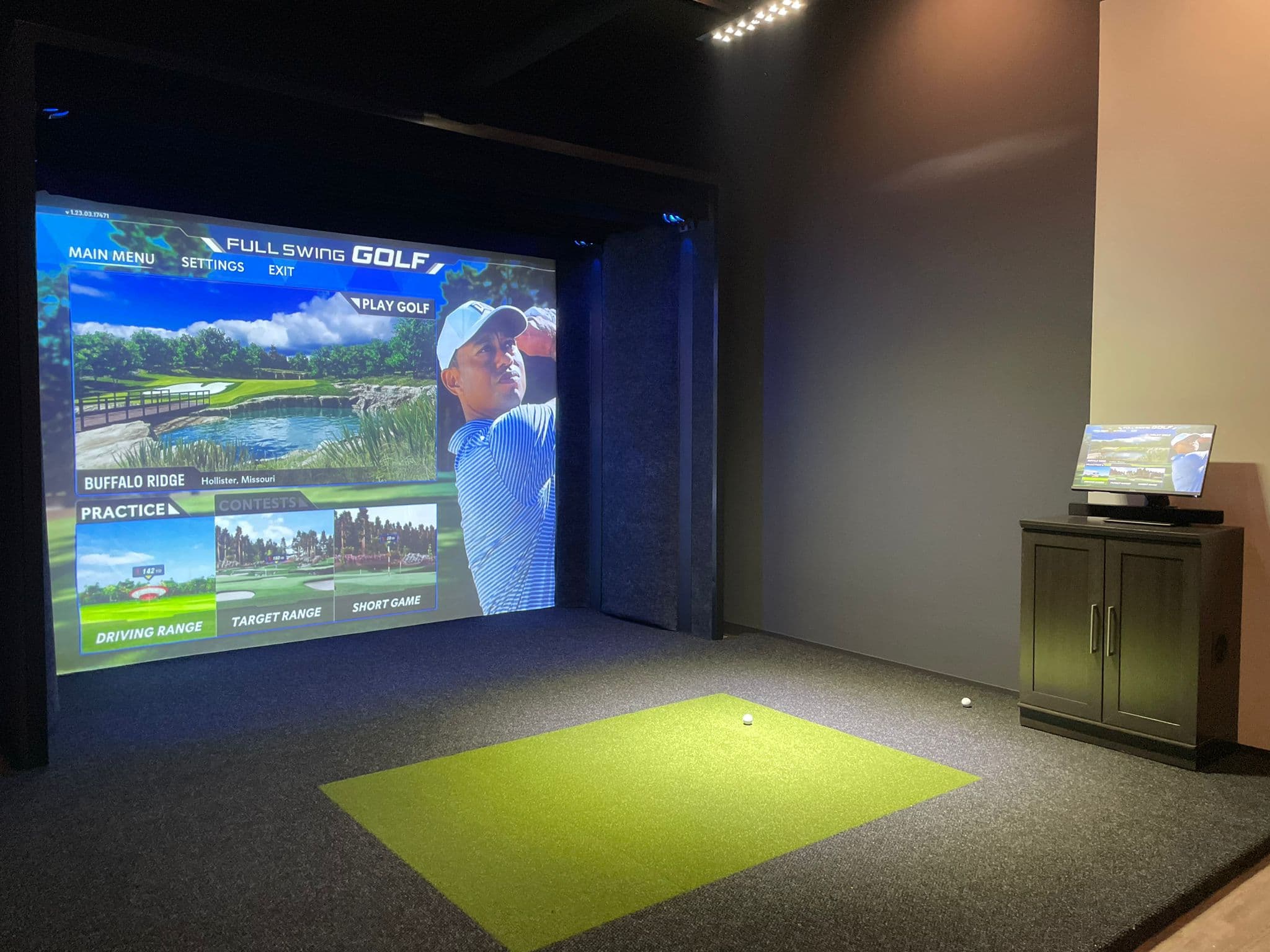Pure Golf Simulators - Image 1