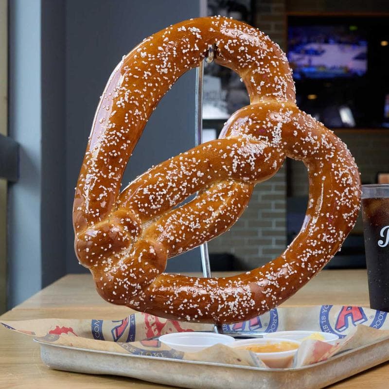 Arooga's Sports Tavern and Game Room - Image 3