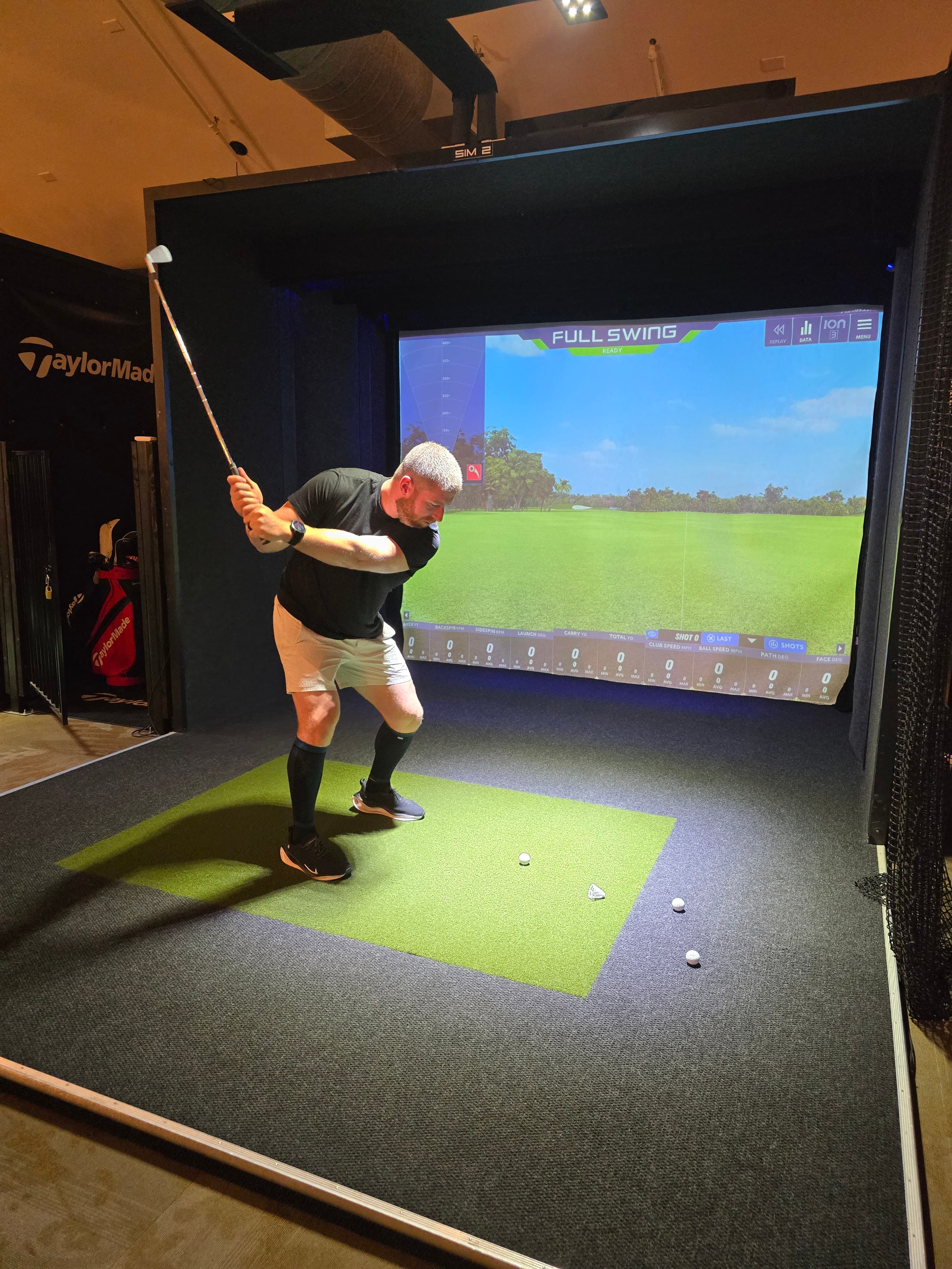 The Fremont Clubhouse Sportsbar, Golf Club, and Event Center - Image 10