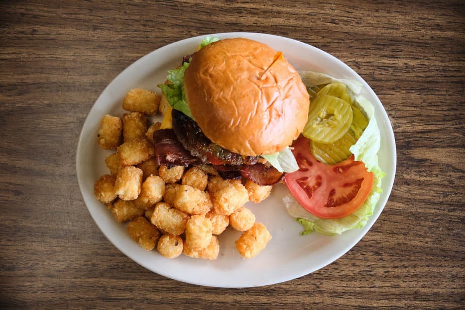 Tobeys 19th Hole Restaurant - Image 8