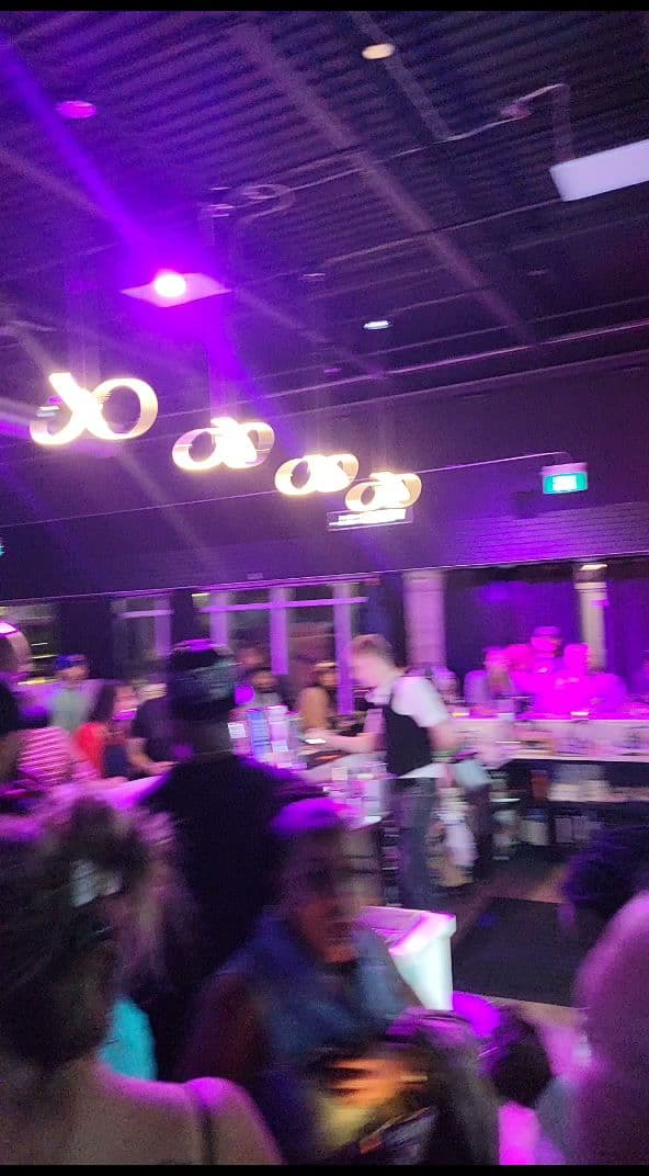 Condor Lounge & Condor Golf Bar - Image 8