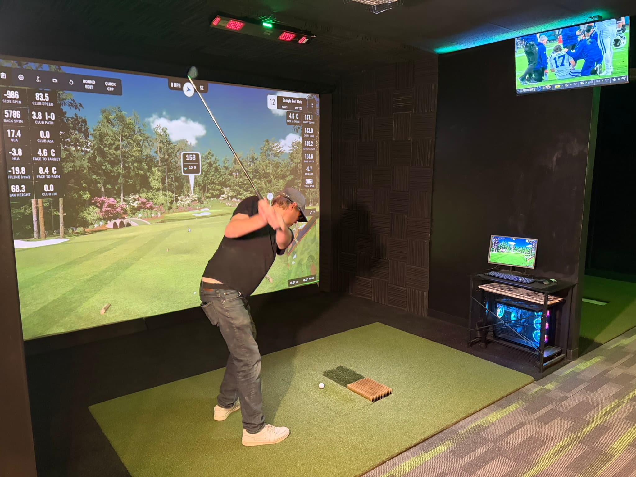 Strokes Gained Golf Simulator & Lessons - Image 5