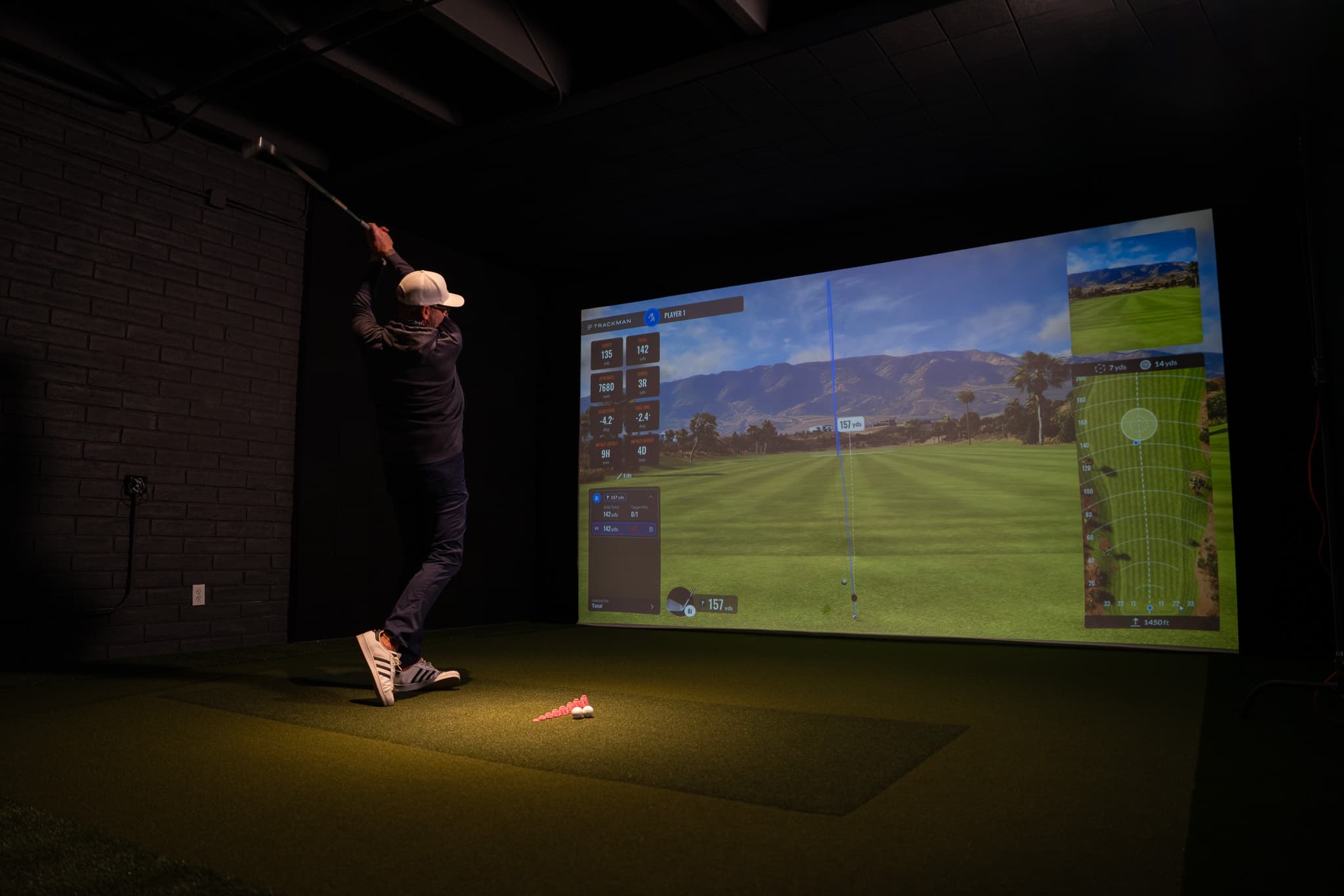 KYN Golf Club - Image 1