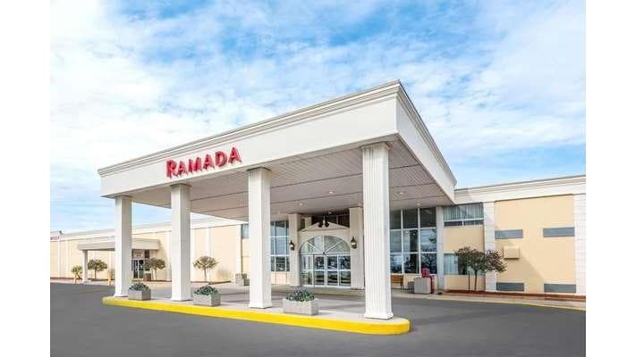 Ramada by Wyndham London - Image 1